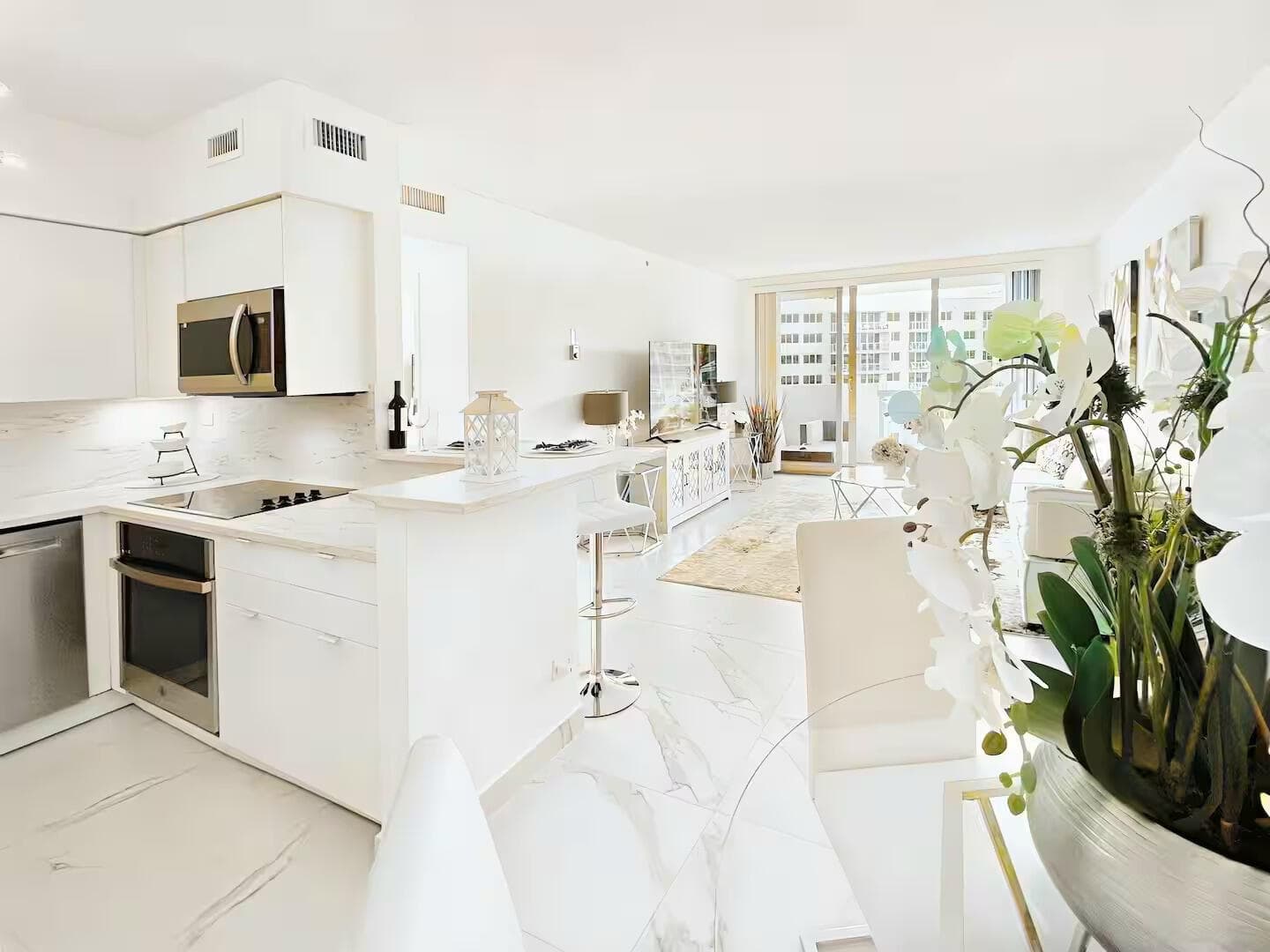 1500 Bay Road 1244s, Miami Beach, FL 33139 — photo 4 of 58