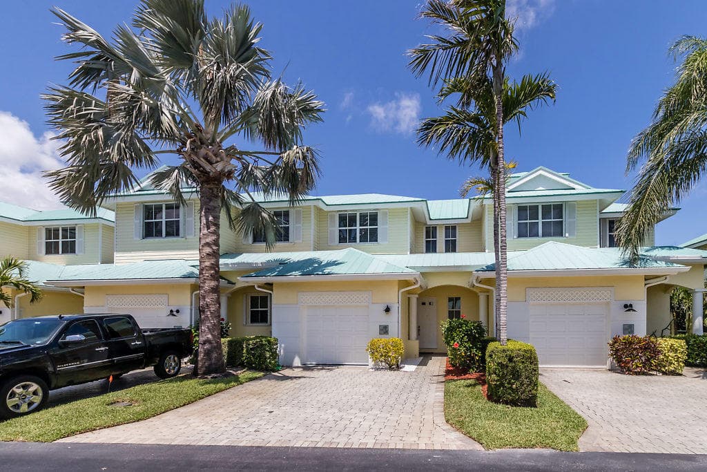 117 Barefoot Cove, Hypoluxo, FL 33462 — photo 3 of 16