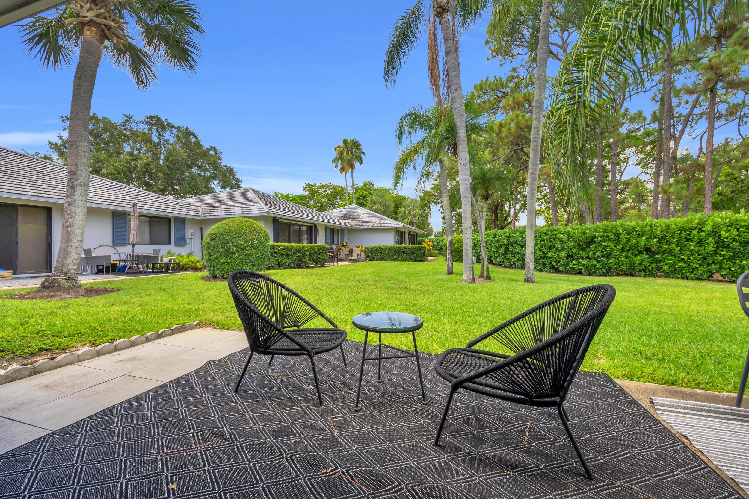 836 Club Drive, Palm Beach Gardens, FL 33418 — photo 33 of 36