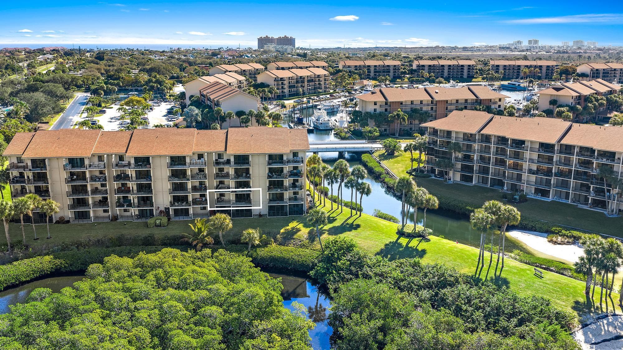 1701 Marina Isle Way 202, Jupiter, FL 33477 — photo 34 of 51