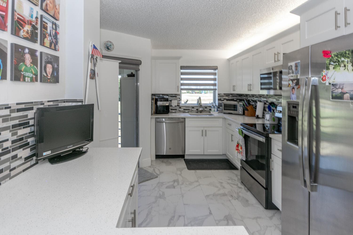 3951 Via Poinciana 214, Lake Worth, FL 33467 — photo 17 of 41