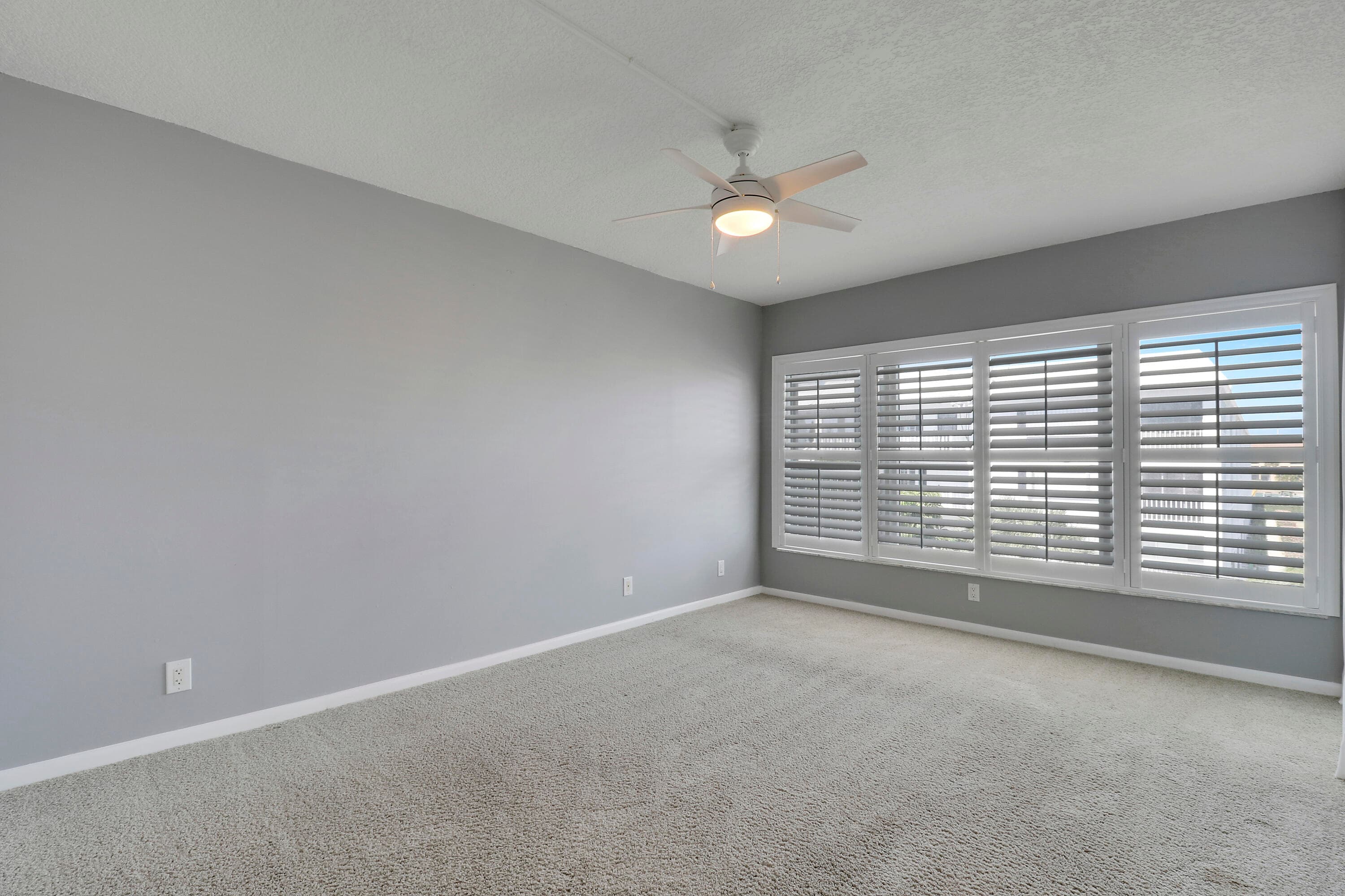 155 Yacht Club Drive 308, North Palm Beach, FL 33408 — photo 12 of 20