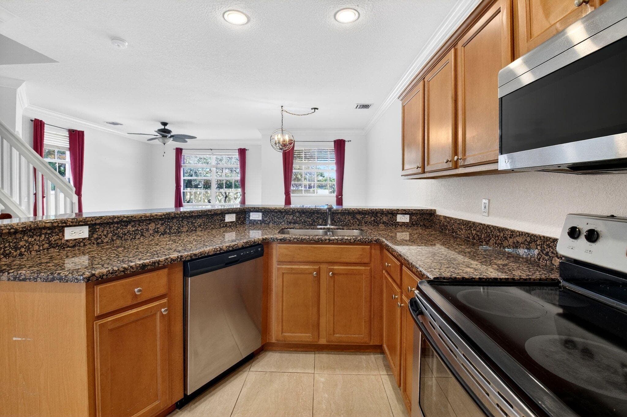 21 Largo Way, Boynton Beach, FL 33426 — photo 7 of 26