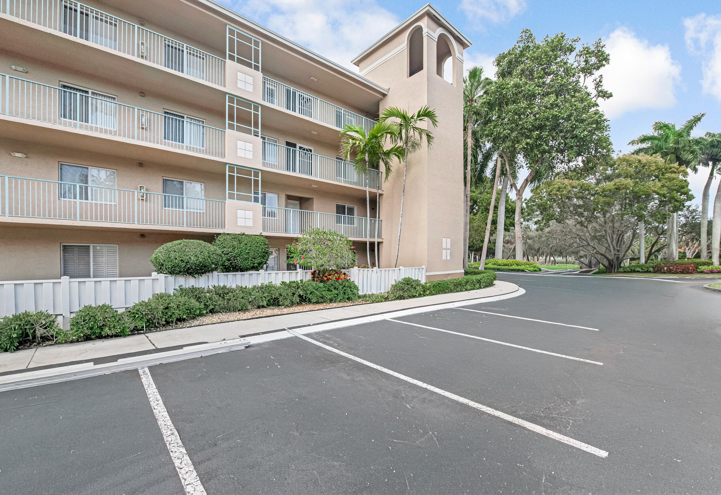 12565 Imperial Isle Drive 208, Boynton Beach, FL 33437 — photo 38 of 71