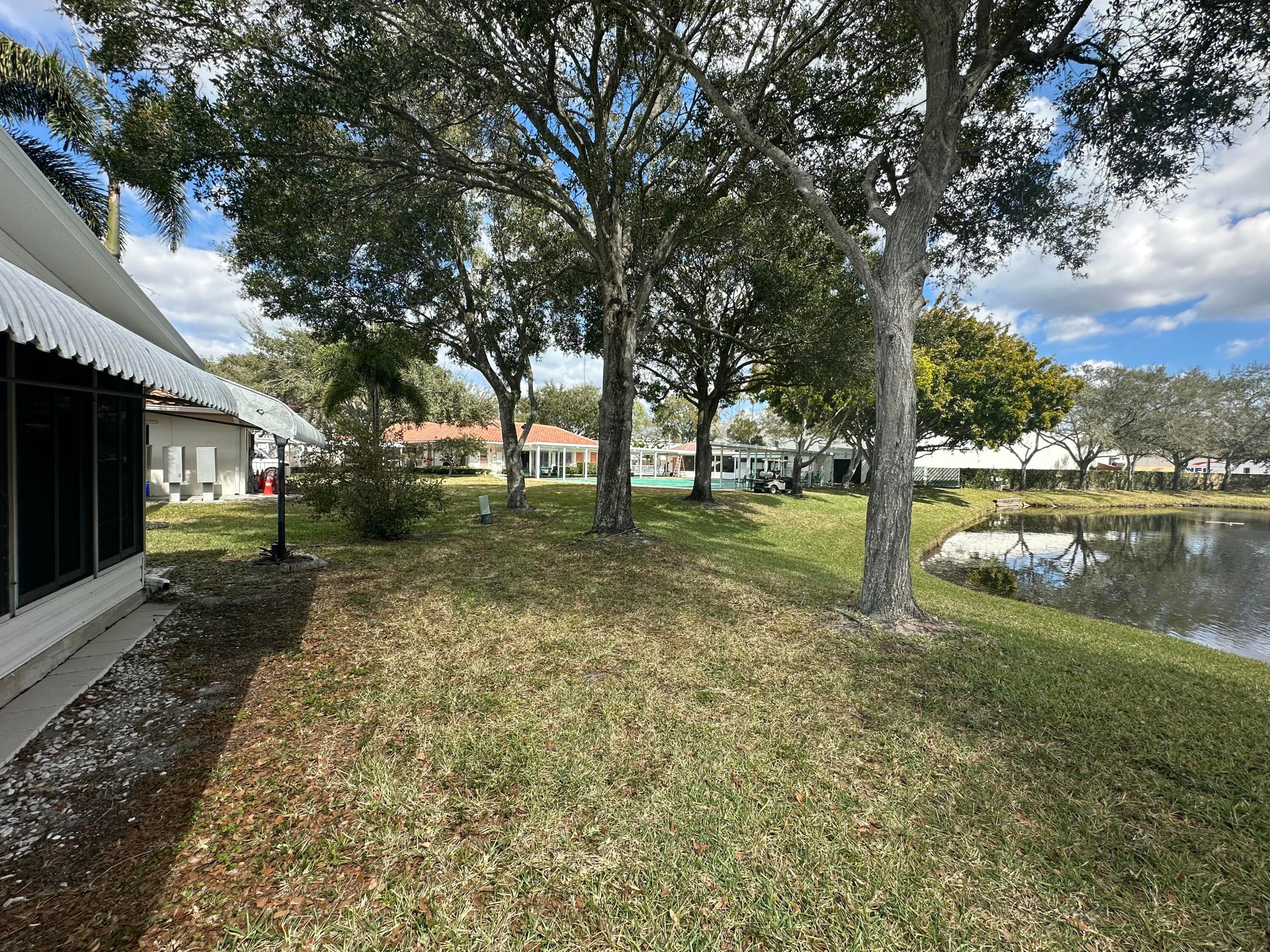 8261 E Club Road, Boca Raton, FL 33433 — photo 5 of 32