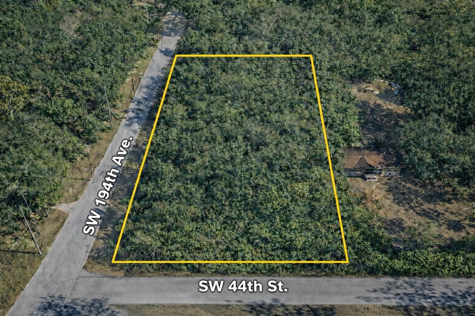 4375 SW 194th Avenue, Dunnellon, FL 34432 — photo
