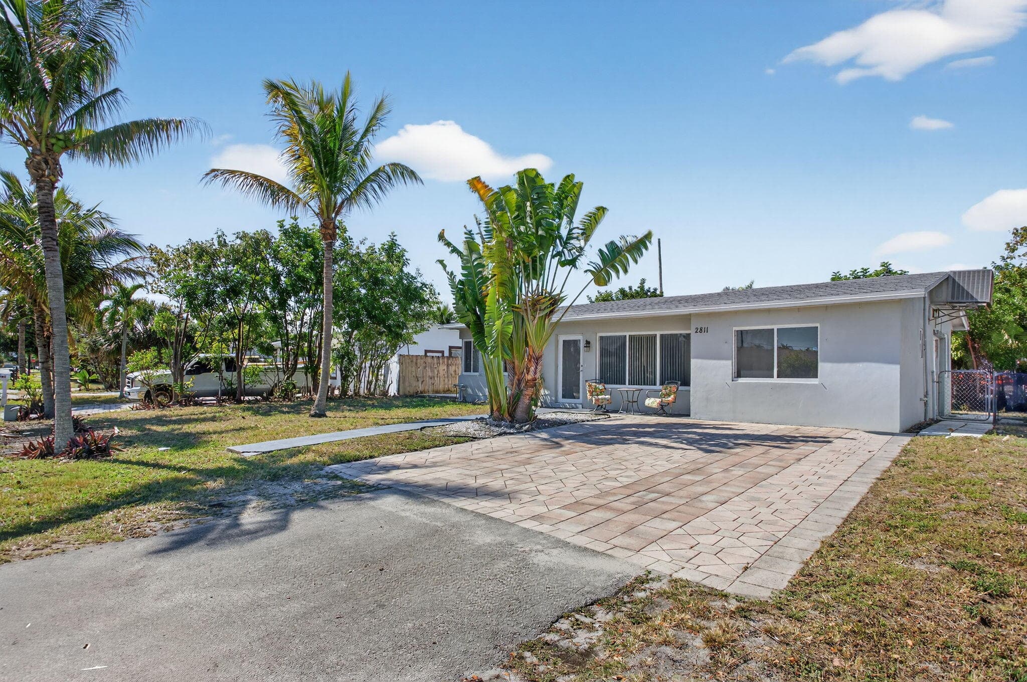 2811 NE 9th Terrace, Pompano Beach, FL 33064 — photo 4 of 39