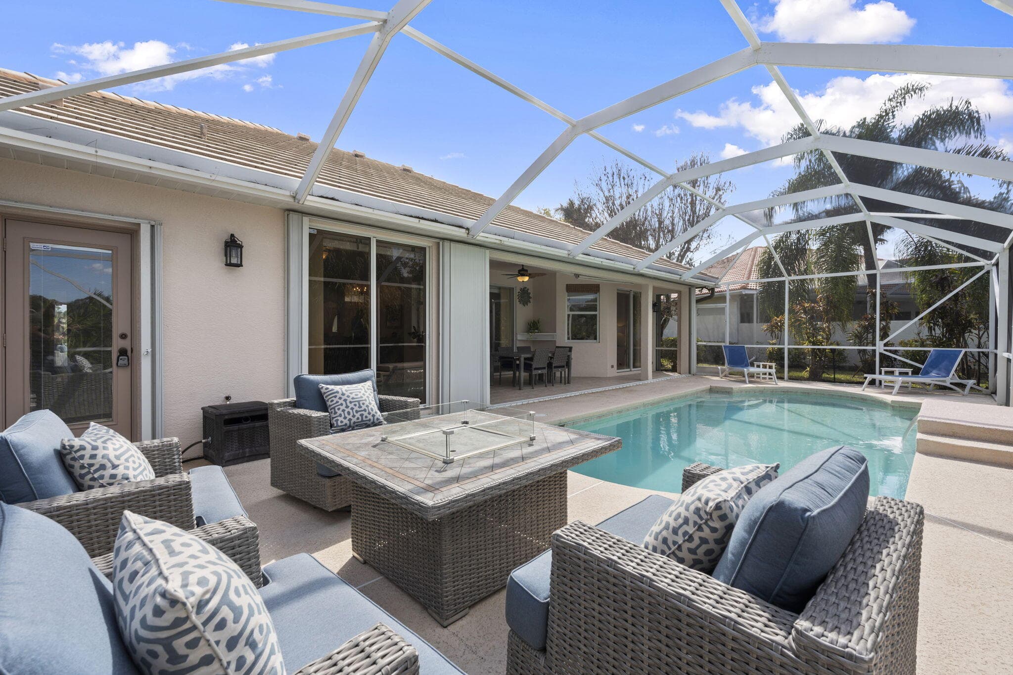 5291 SE Lost Lake Way, Hobe Sound, FL 33455 — photo 3 of 59