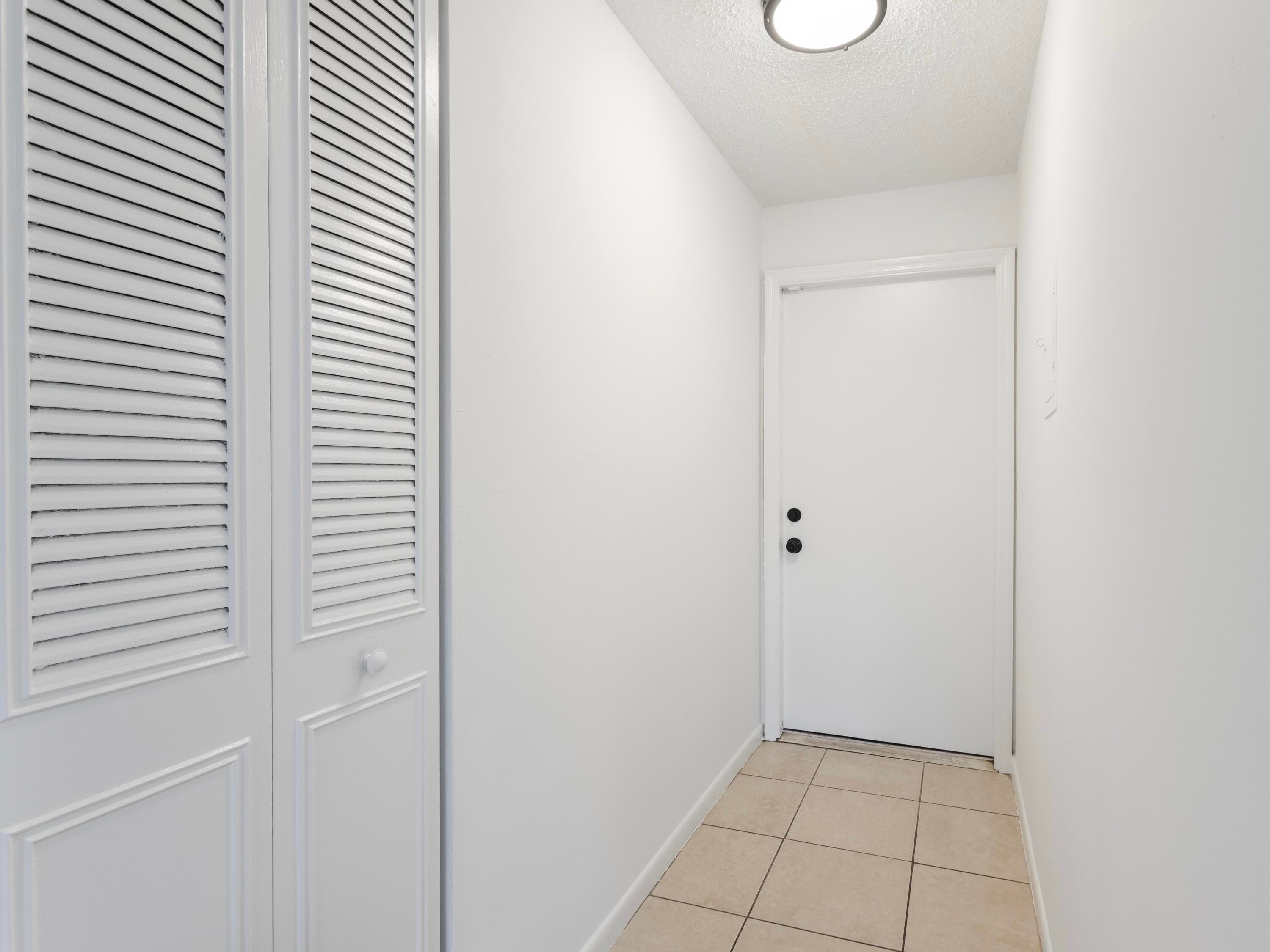 450 SW 2nd Avenue 2050, Boca Raton, FL 33432 — photo 4 of 11