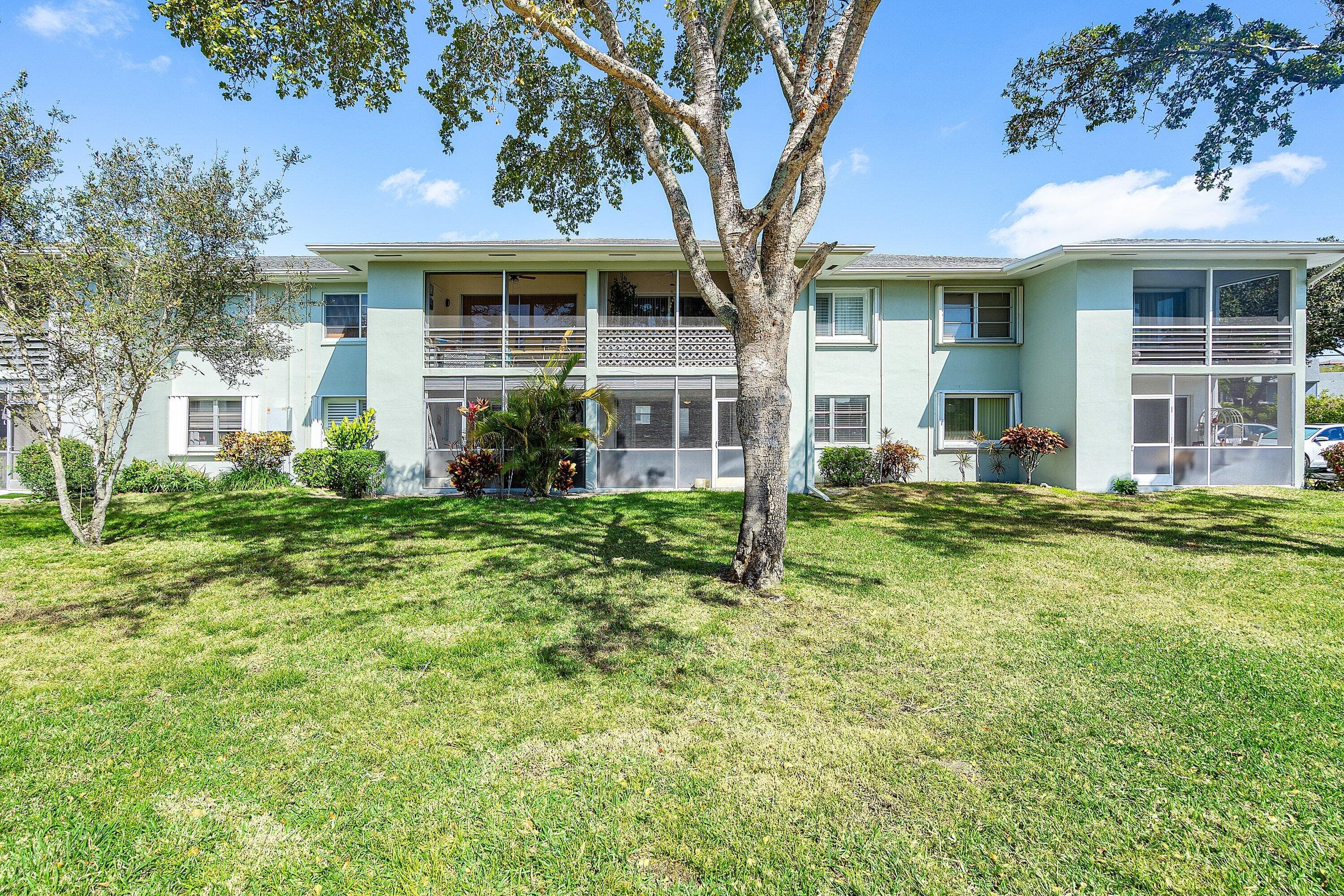 2440 SW 22nd Avenue 703, Delray Beach, FL 33445 — photo 29 of 35