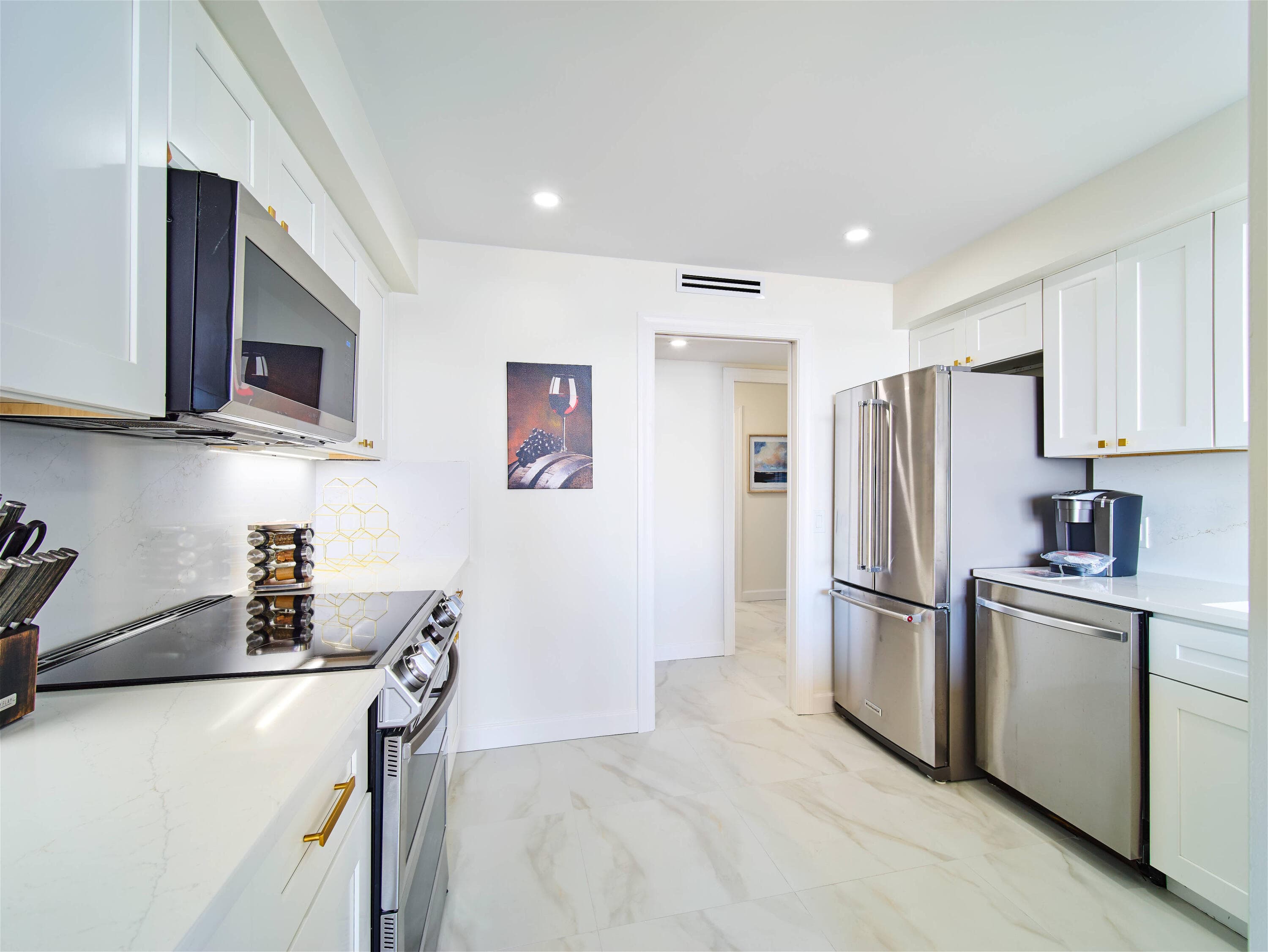 124 Lakeshore Drive 829, North Palm Beach, FL 33408 — photo 14 of 35