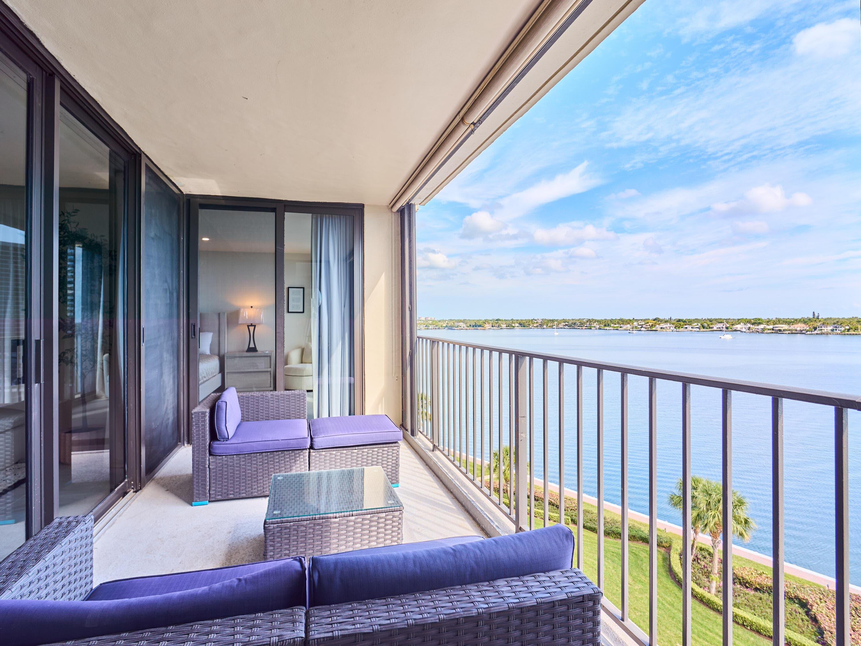 124 Lakeshore Drive 829, North Palm Beach, FL 33408 — photo 3 of 35