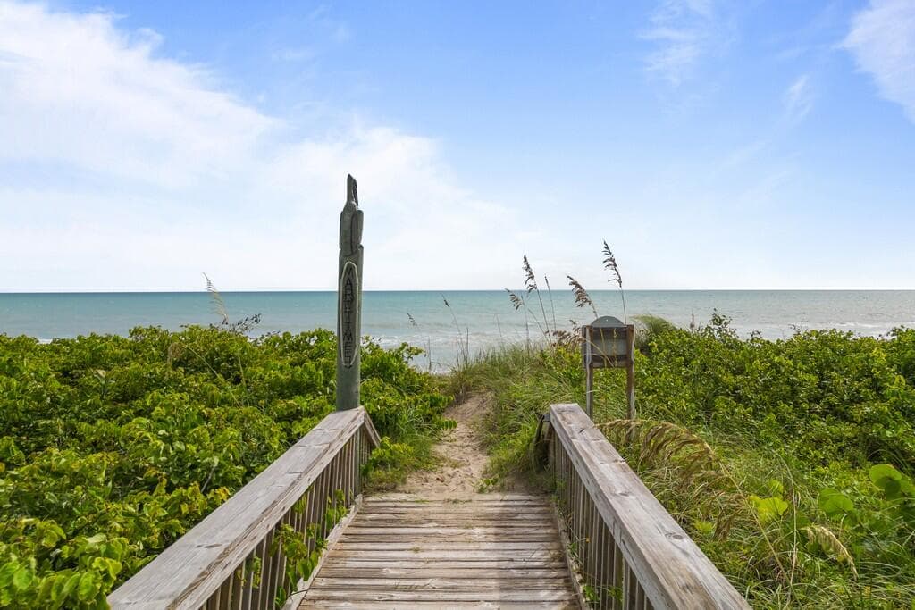 2051 NE Ocean Boulevard C13, Stuart, FL 34996 — photo 15 of 48