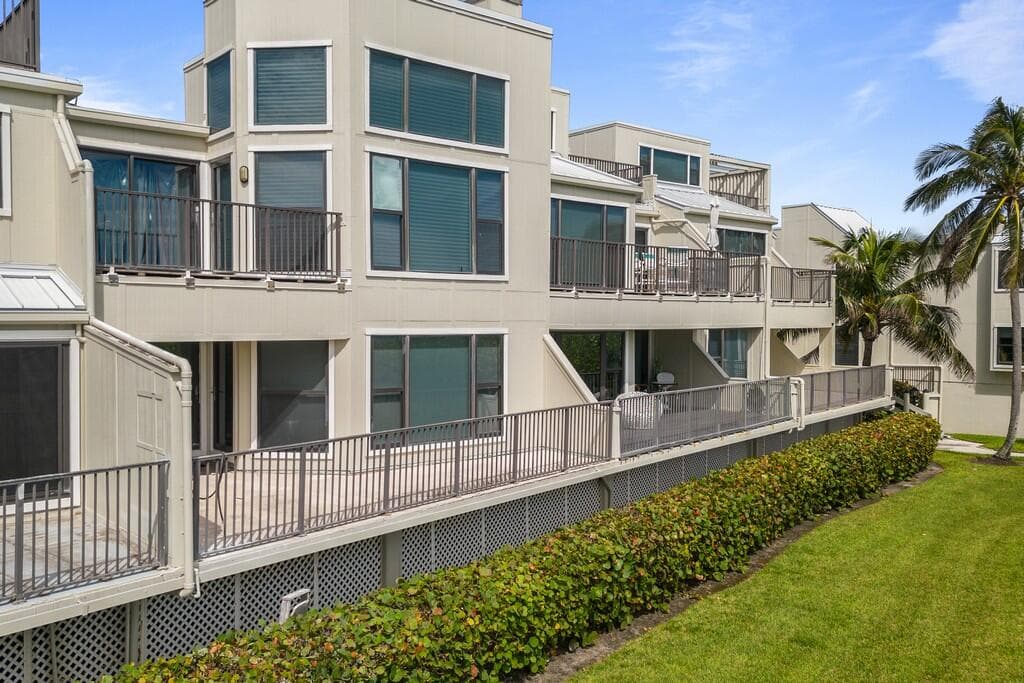 2051 NE Ocean Boulevard C13, Stuart, FL 34996 — photo 13 of 48