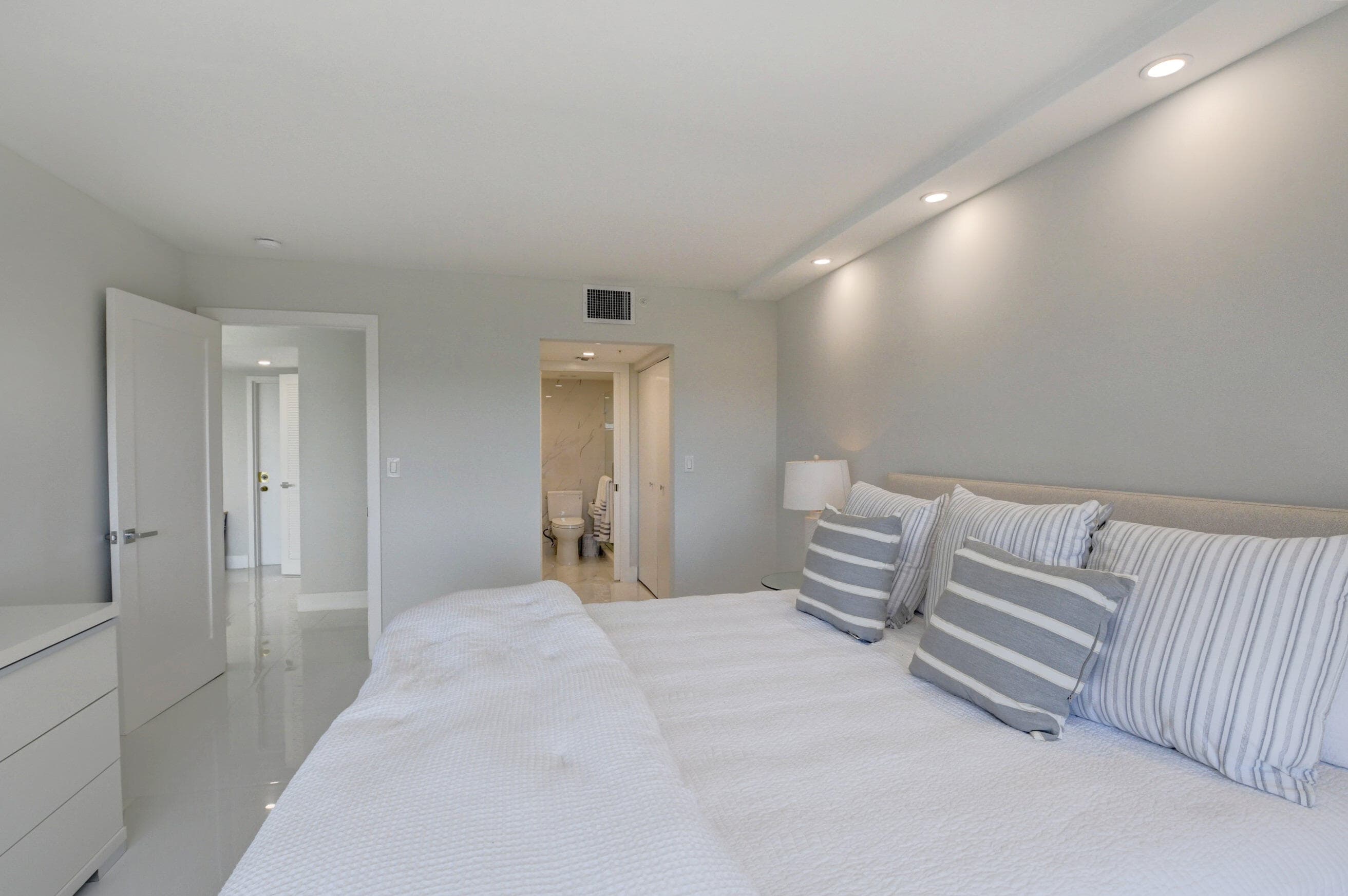 7847 Lakeside Boulevard 1063, Boca Raton, FL 33434 — photo 19 of 40