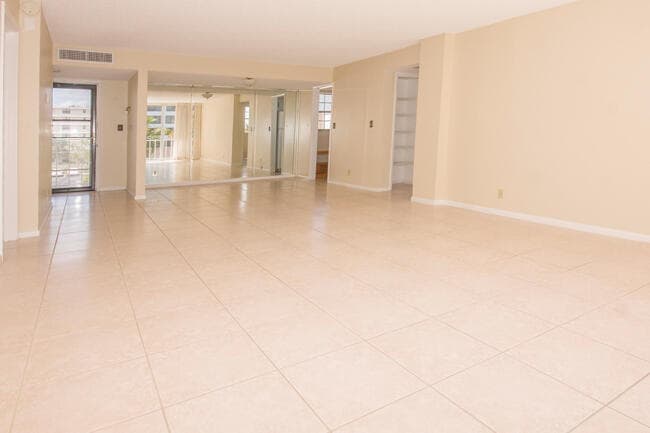 3575 S Ocean Boulevard 408, South Palm Beach, FL 33480 — photo 4 of 30