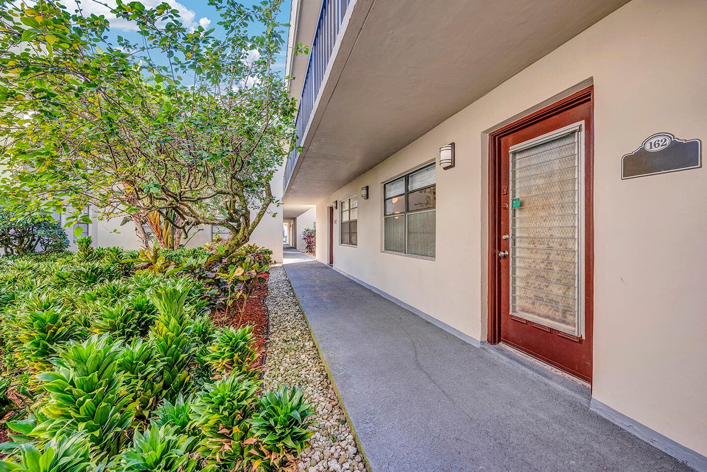 162 Capri D, Delray Beach, FL 33484 — photo 16 of 19