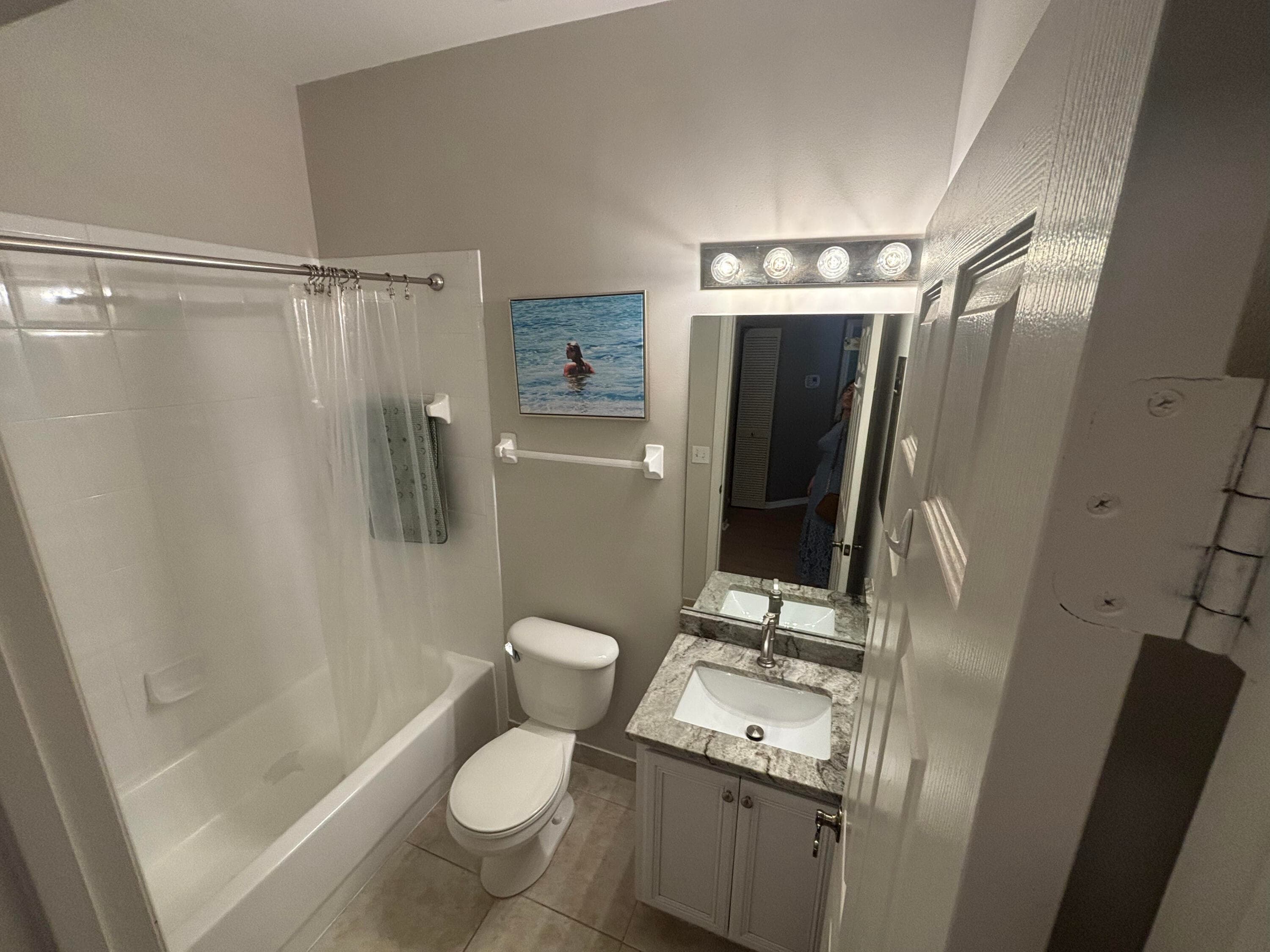 110 Lighthouse Circle H, Tequesta, FL 33469 — photo 17 of 40