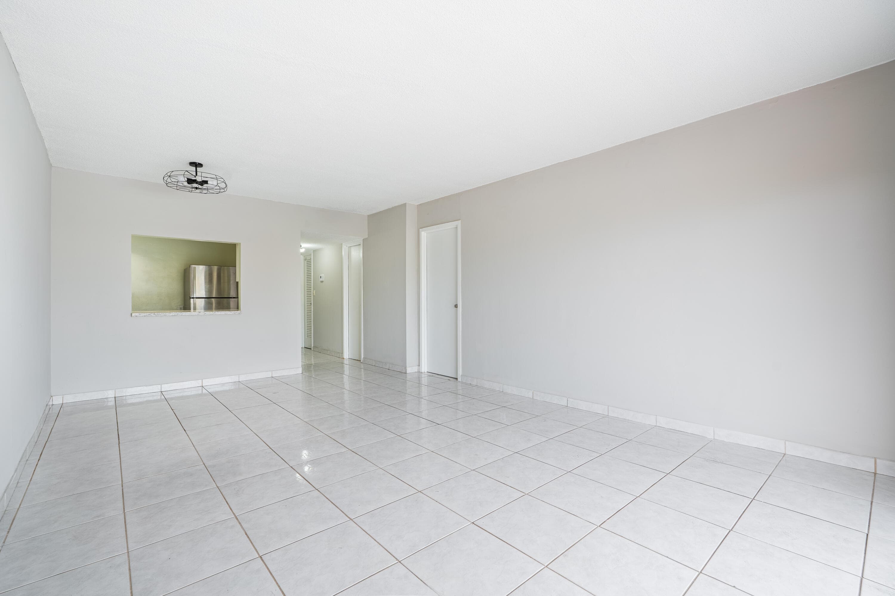 2200 E Hallandale Beach Boulevard 202, Hallandale Beach, FL 33009 — photo 23 of 28