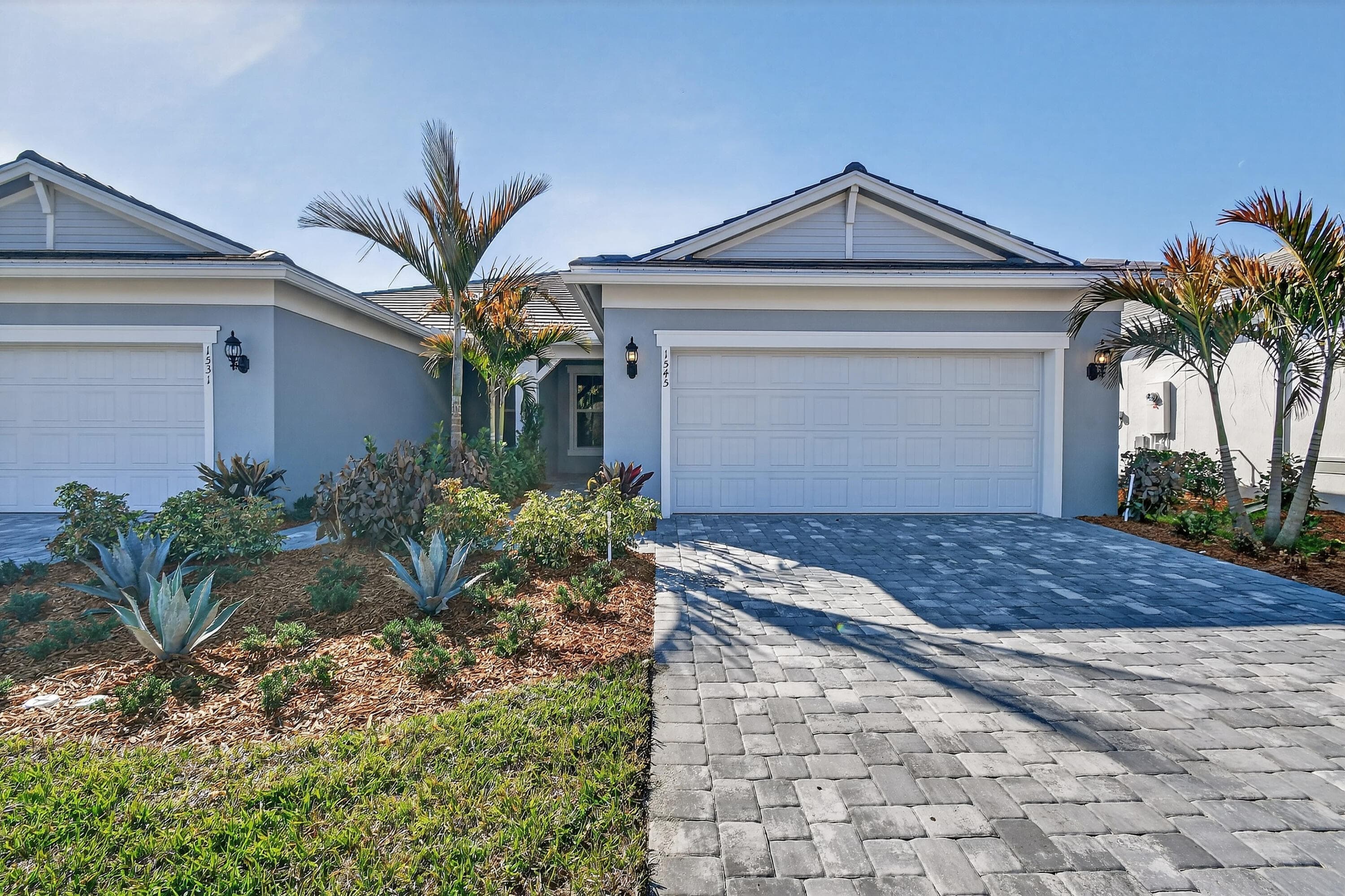 1545 Harper Way Villa 32, Vero Beach, FL 32960 — photo 1 of 36