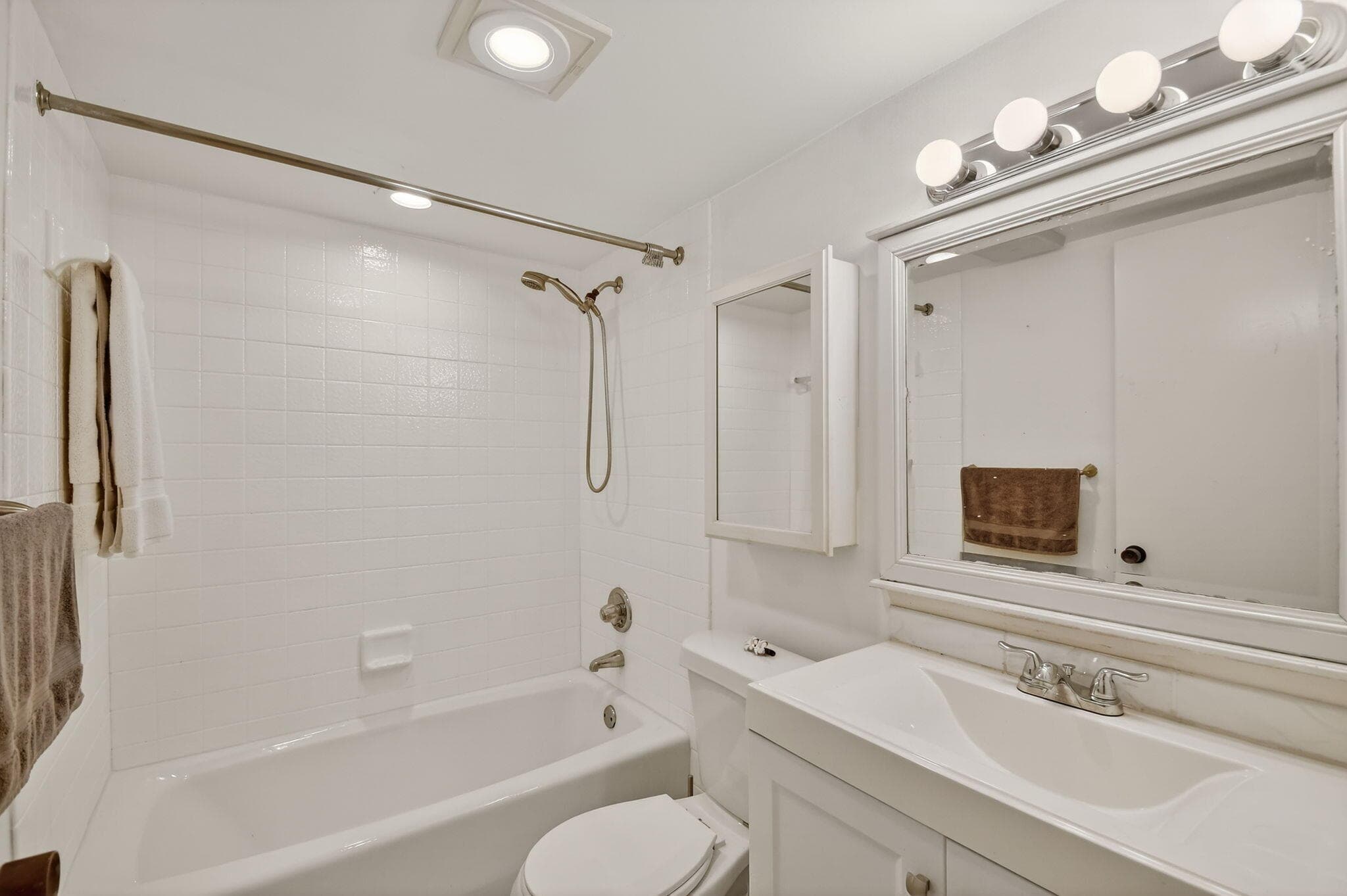 7030 Half Moon Circle 117, Hypoluxo, FL 33462 — photo 38 of 79