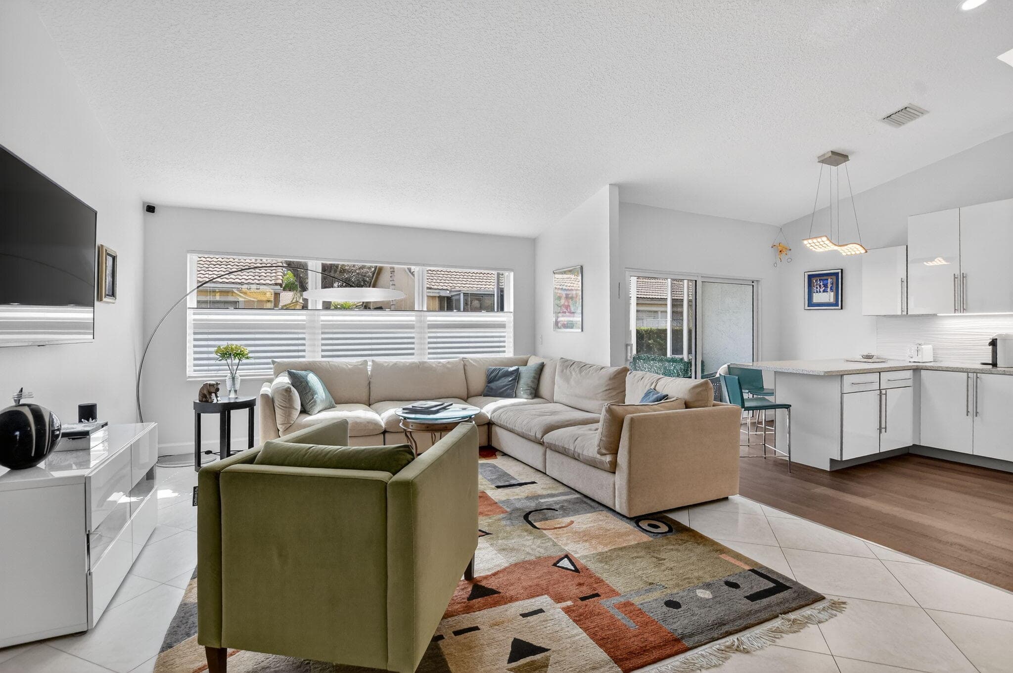 17227 Boca Club Boulevard 3, Boca Raton, FL 33487 — photo 11 of 37