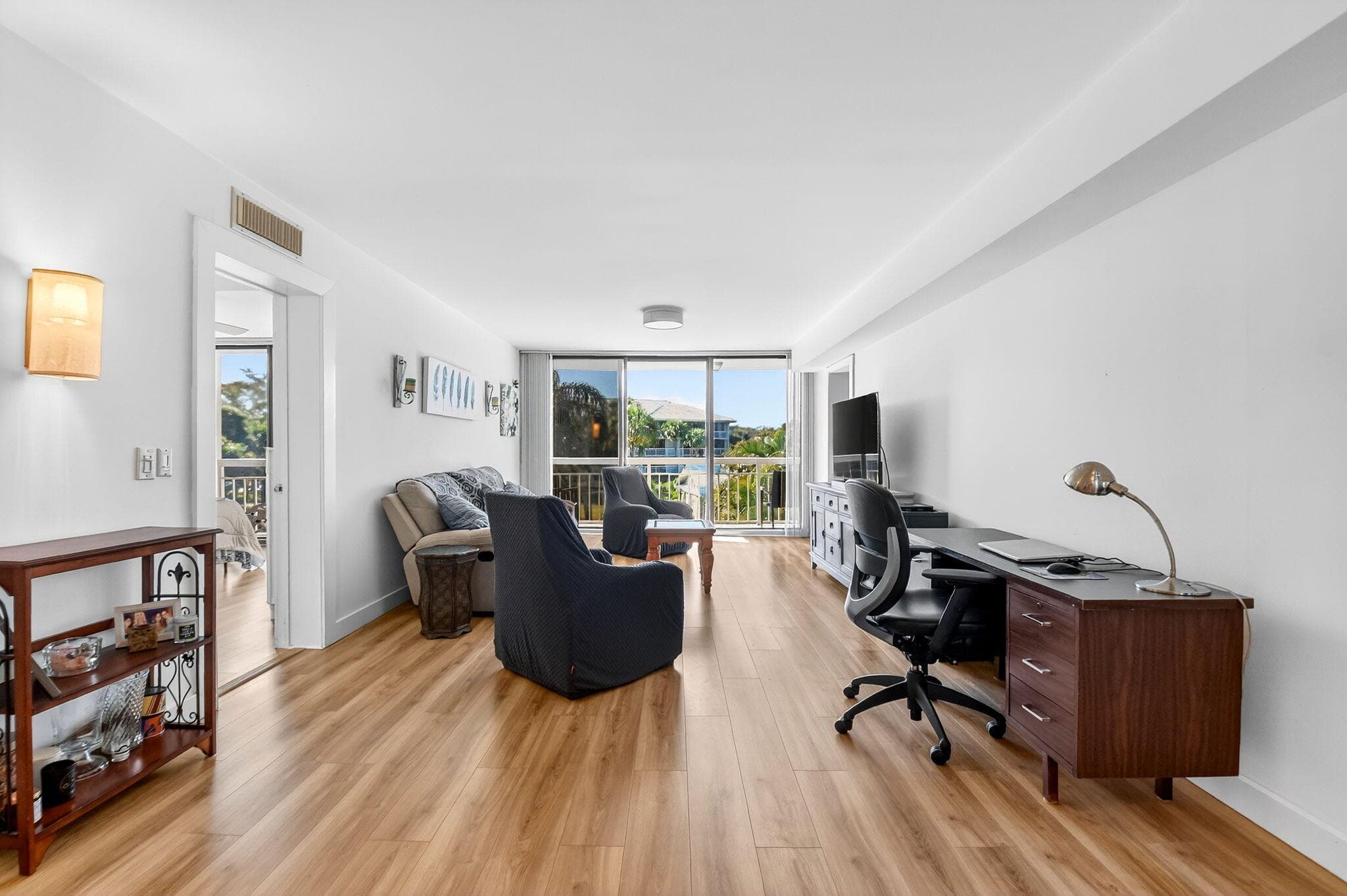 2701 Village Boulevard 303, West Palm Beach, FL 33409 — photo 14 of 45