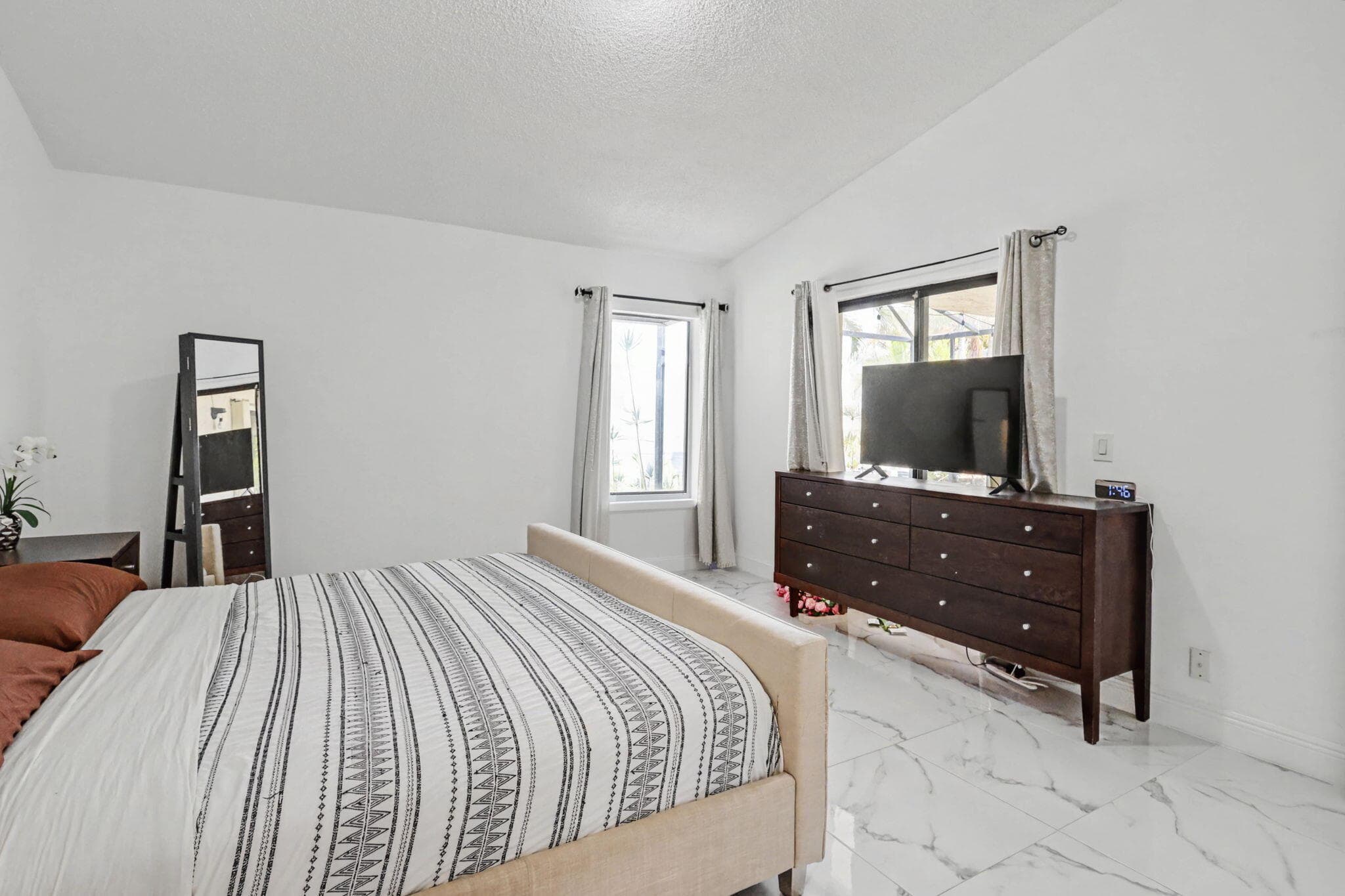 17 Columbia Court, Deerfield Beach, FL 33442 — photo 23 of 43