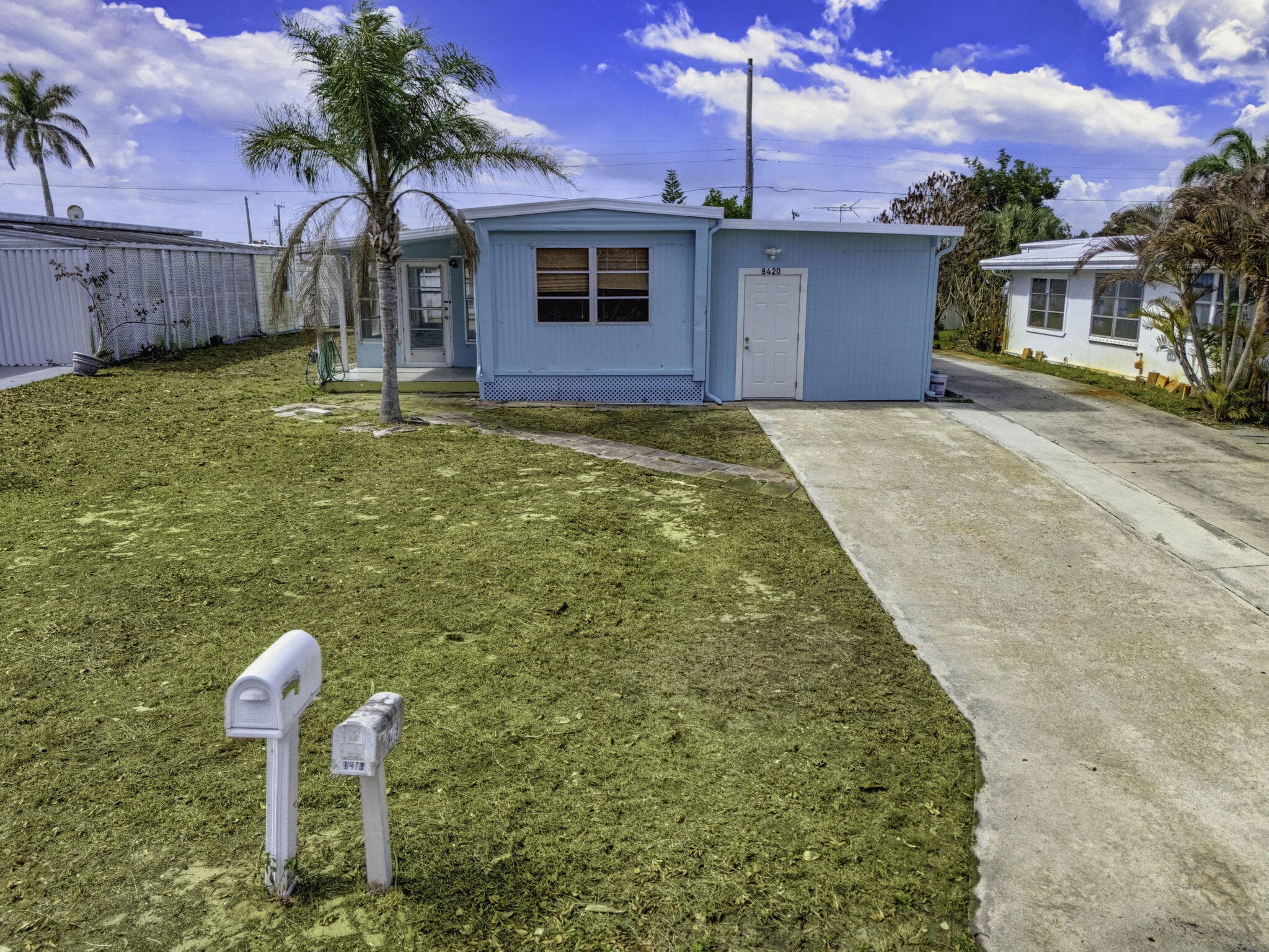 8420 SE Eagle Avenue, Hobe Sound, FL 33455 — photo