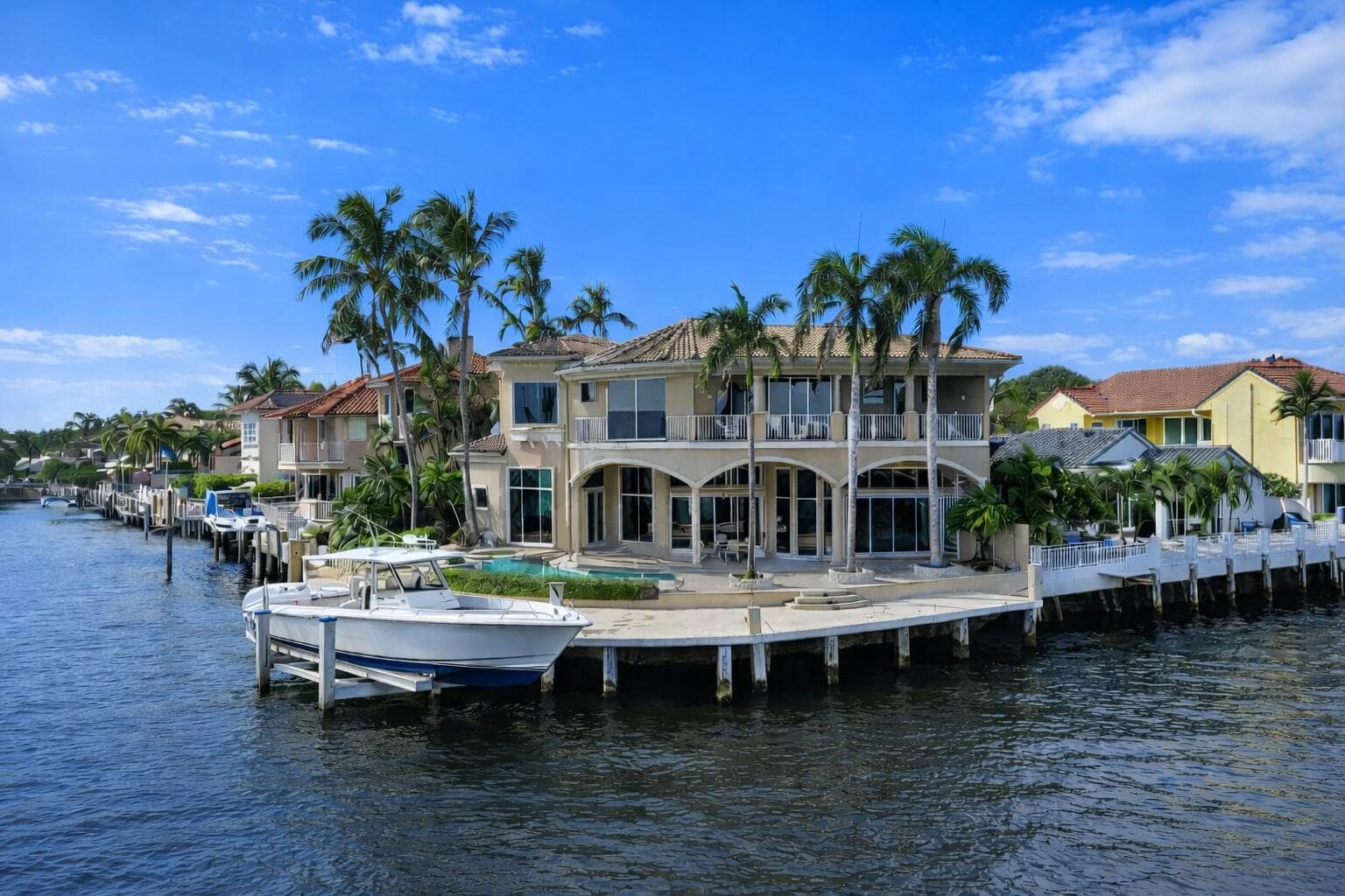 612 Admirals Way, Delray Beach, FL 33483 — photo 1 of 47