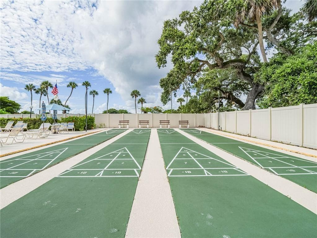 106 Spring Lake Court 201, Vero Beach, FL 32962 — photo 4 of 24