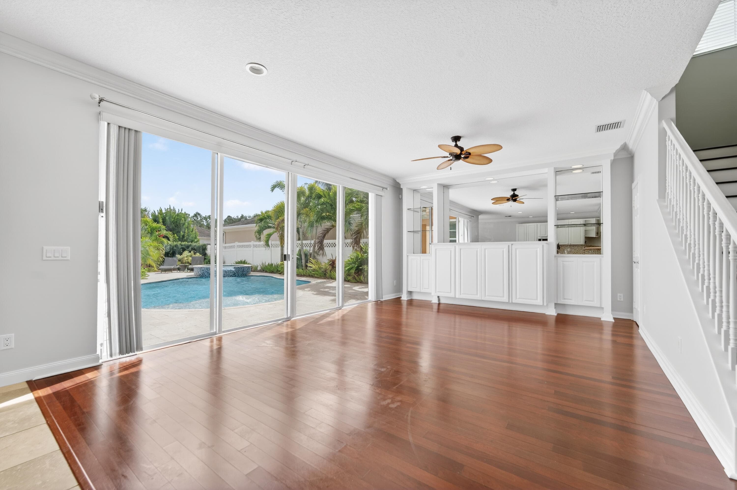 2625 E Community Drive, Jupiter, FL 33458 — photo 4 of 45