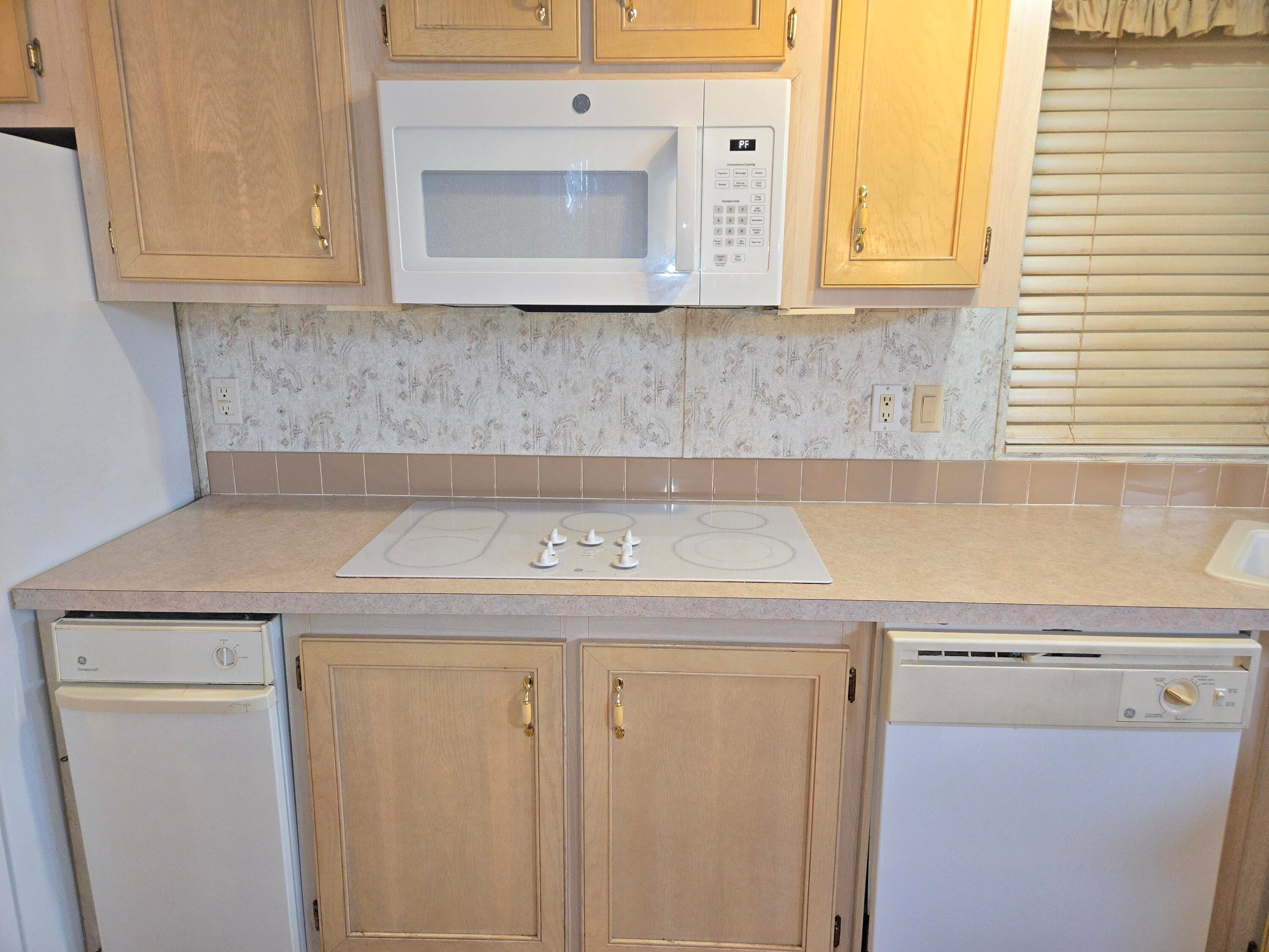7950 Hwy 78 W 314, Okeechobee, FL 34974 — photo 14 of 29