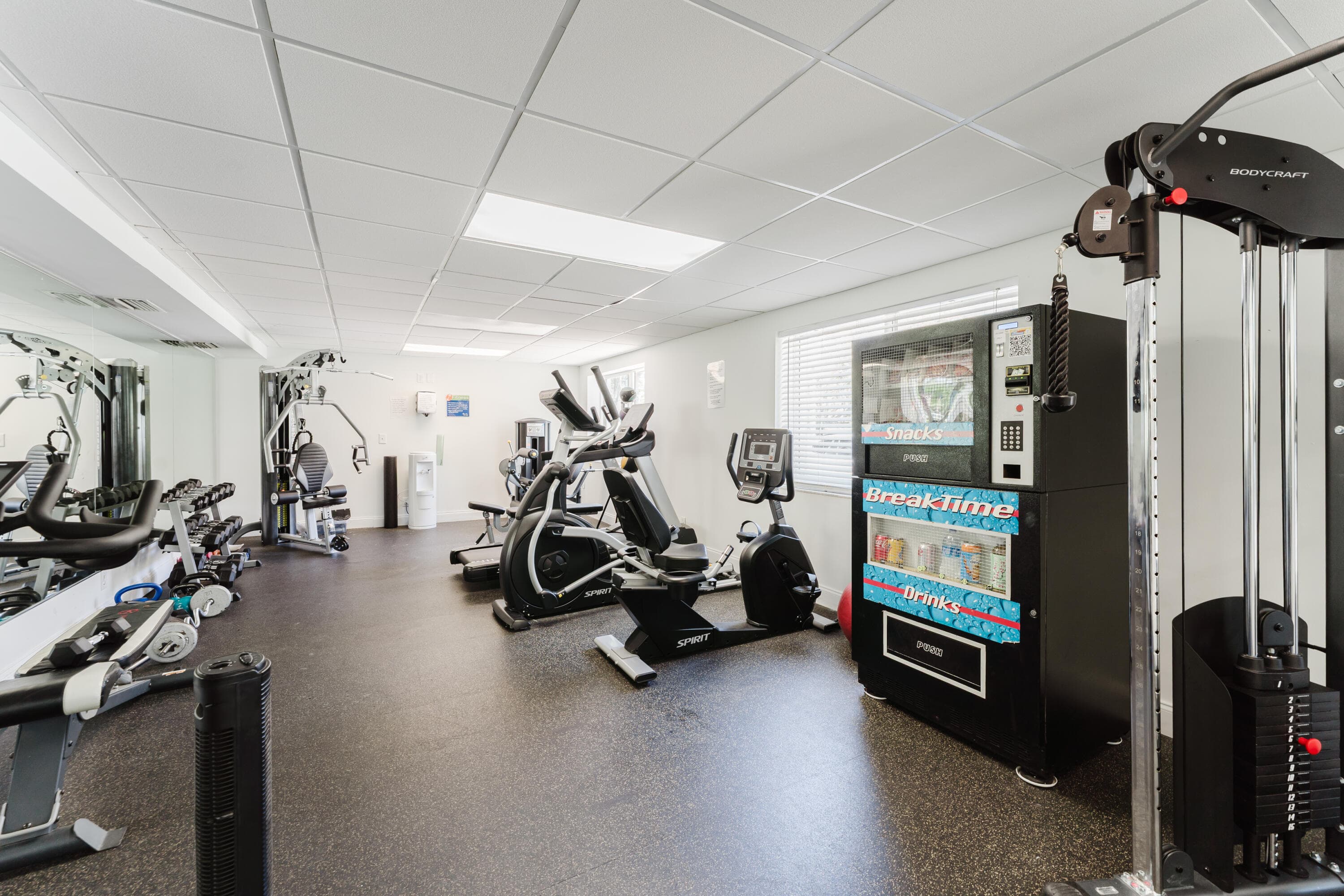 1035 Spanish River Road 108, Boca Raton, FL 33432 — photo 12 of 14