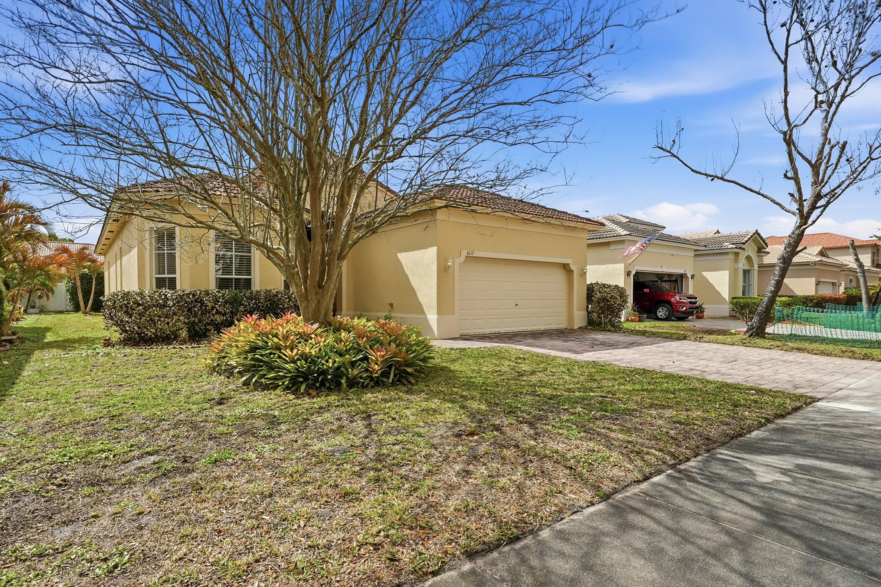 6117 Spring Lake Terrace, Fort Pierce, FL 34951 — photo 5 of 38