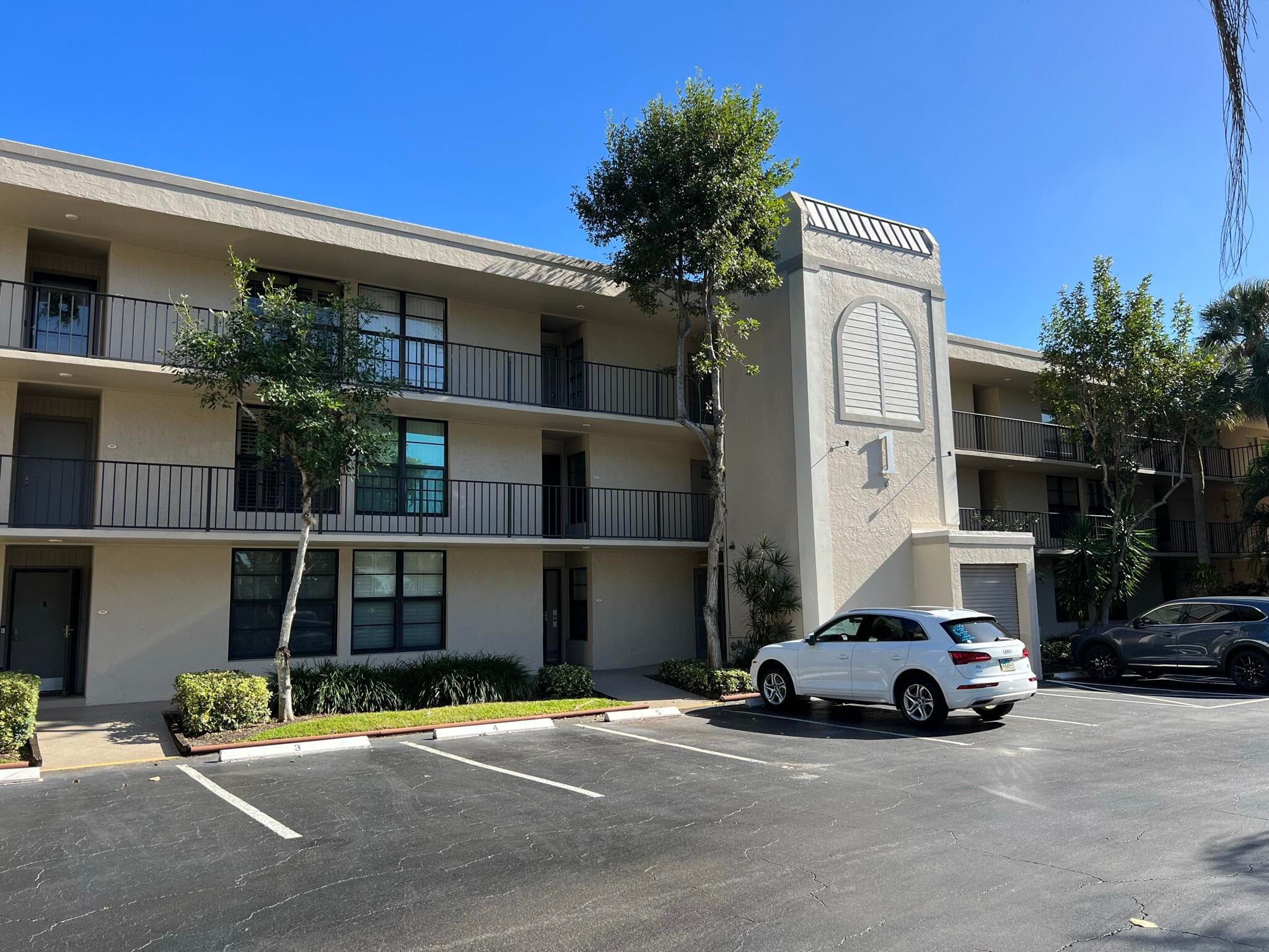1 Royal Palm Way 3050, Boca Raton, FL 33432 — photo 17 of 24