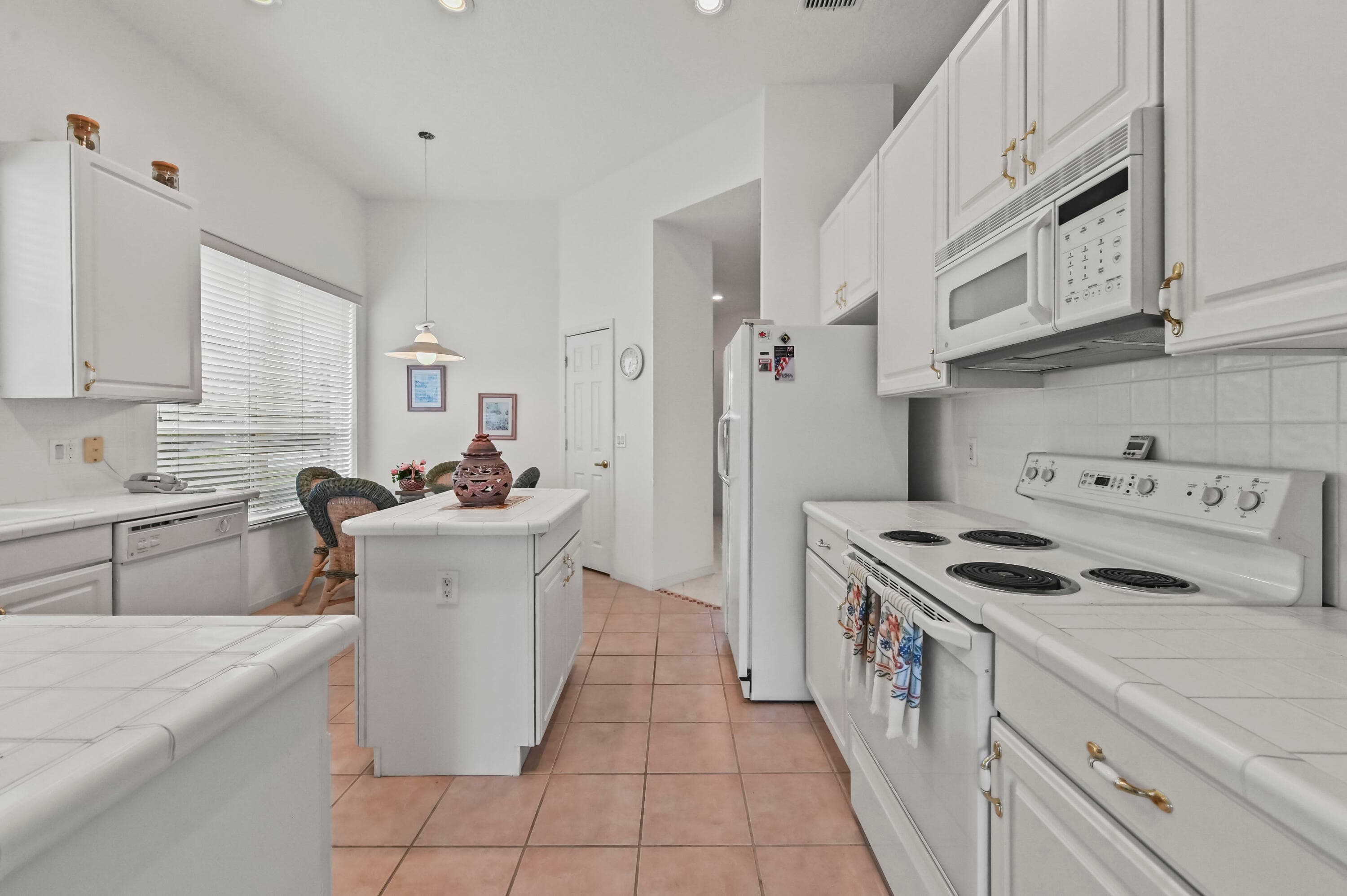 12697 Maypan Drive, Boca Raton, FL 33428 — photo 11 of 32