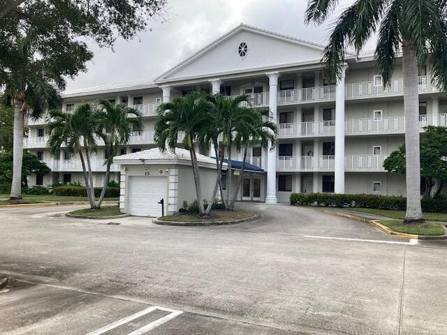2621 Village Boulevard 104, West Palm Beach, FL 33409 — photo 1 of 17