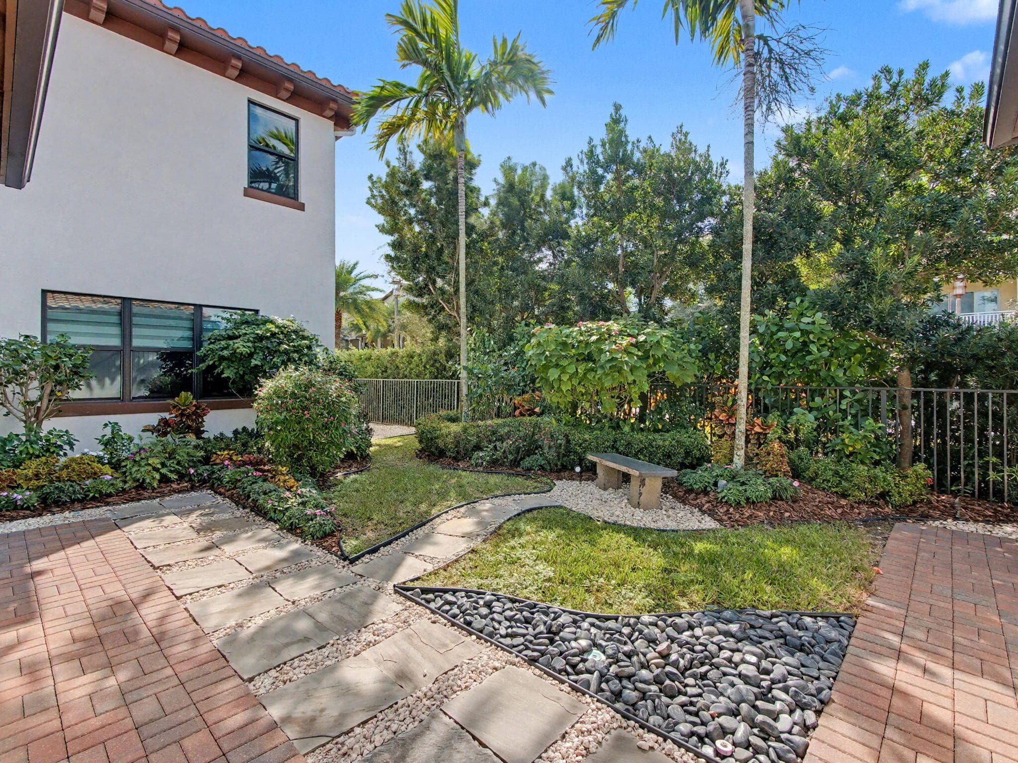 8125 Hobbes Way, Palm Beach Gardens, FL 33418 — photo 23 of 52