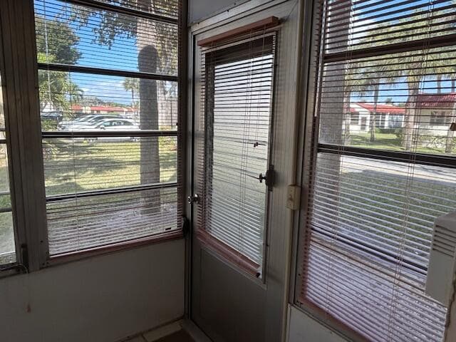 145 Lake Evelyn Drive, West Palm Beach, FL 33411 — photo 17 of 39