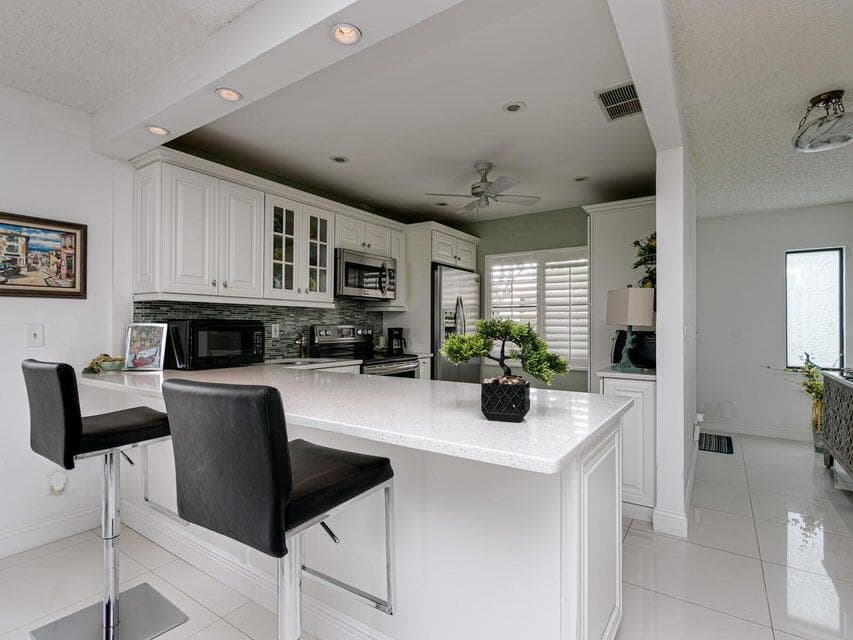 9264 Vista Del Lago 24-i, Boca Raton, FL 33428 — photo 4 of 22