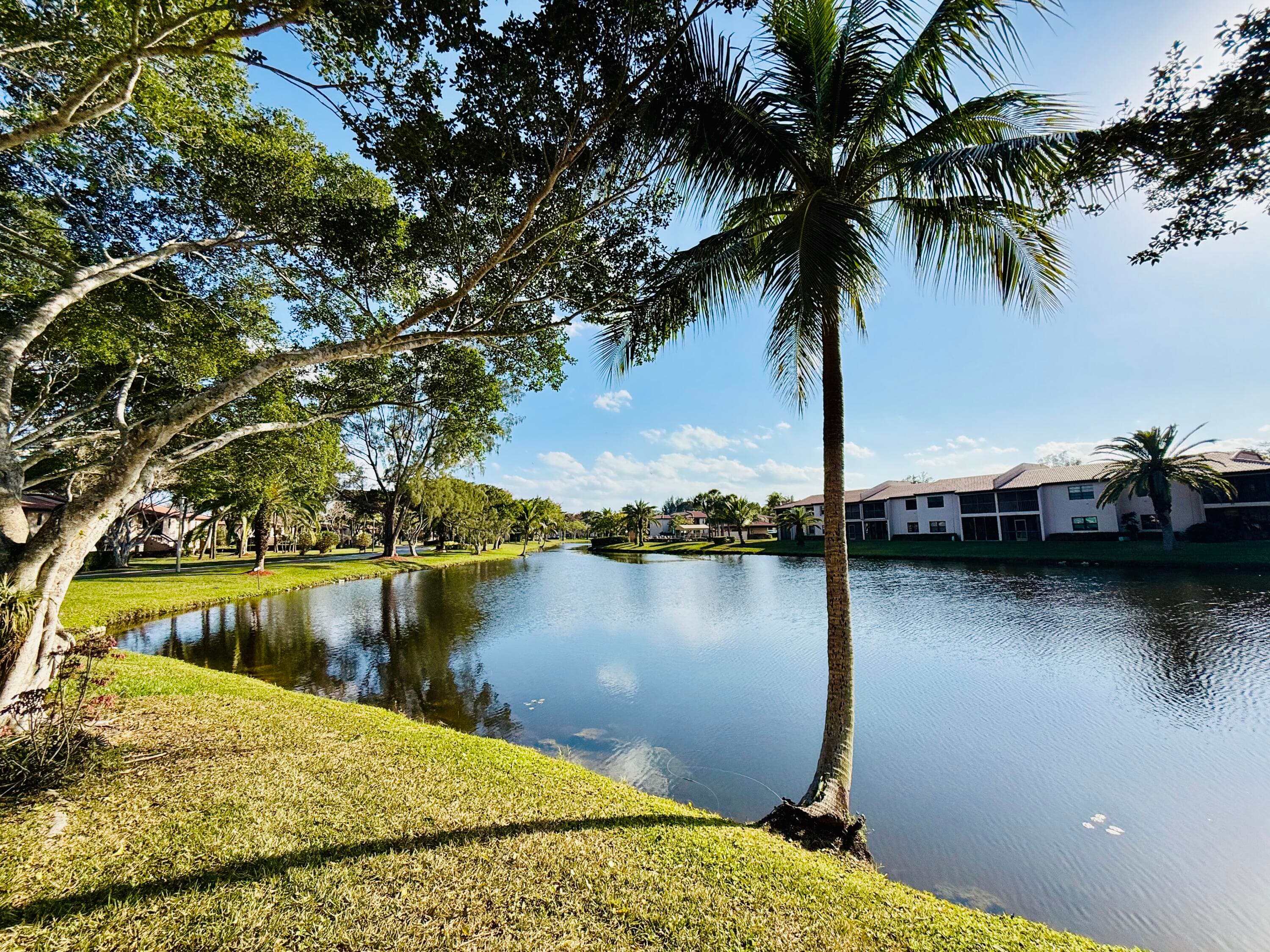9261 Vista Del Lago E, Boca Raton, FL 33428 — photo 4 of 51