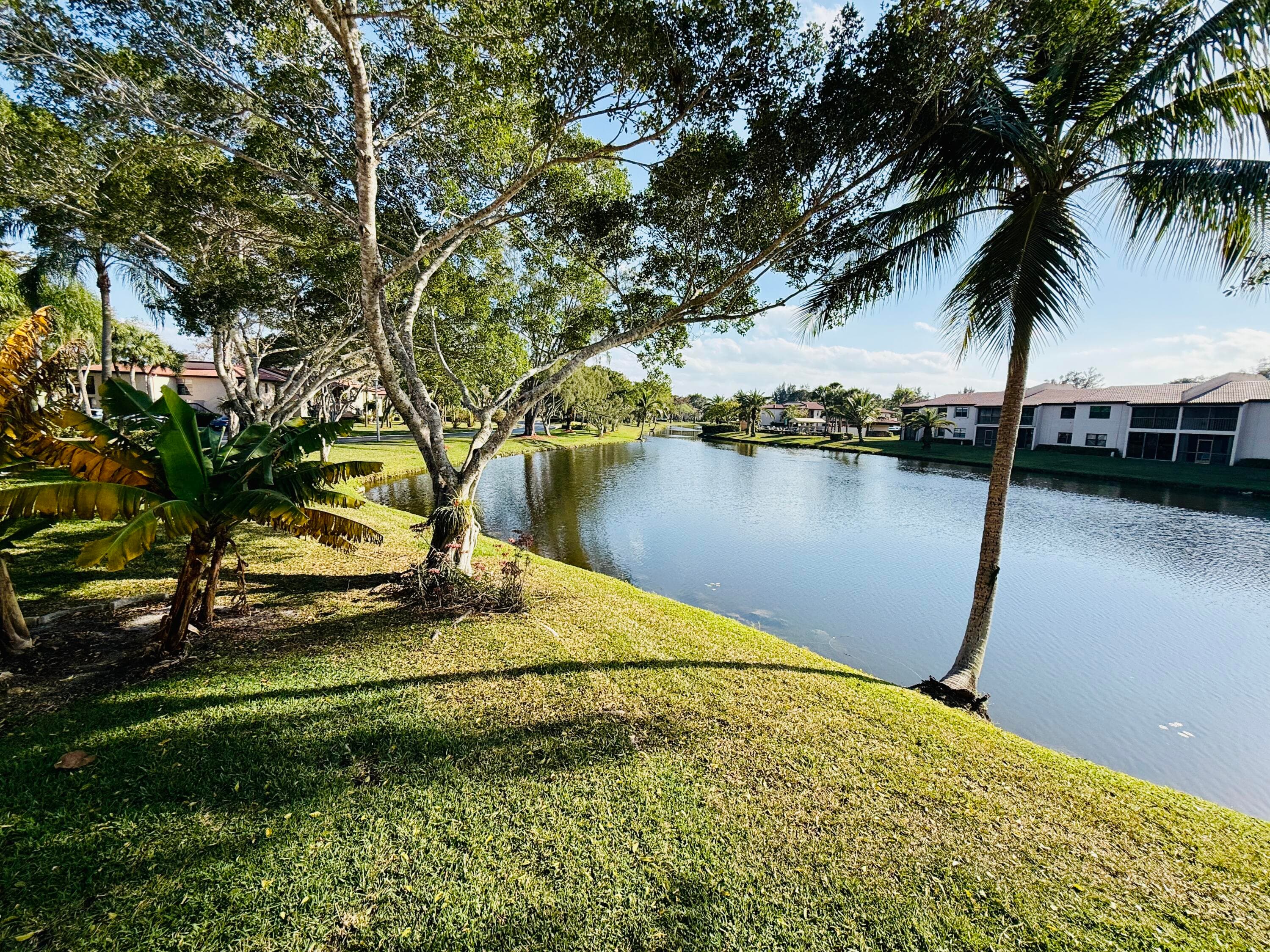 9261 Vista Del Lago E, Boca Raton, FL 33428 — photo 3 of 51