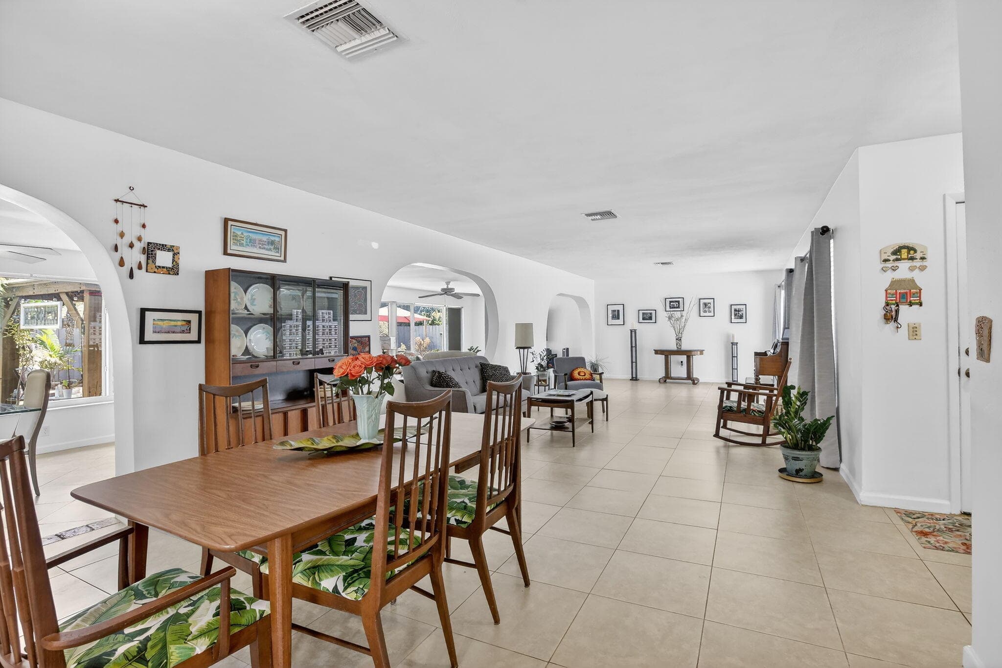 882 Azalea Court, Plantation, FL 33317 — photo 5 of 55