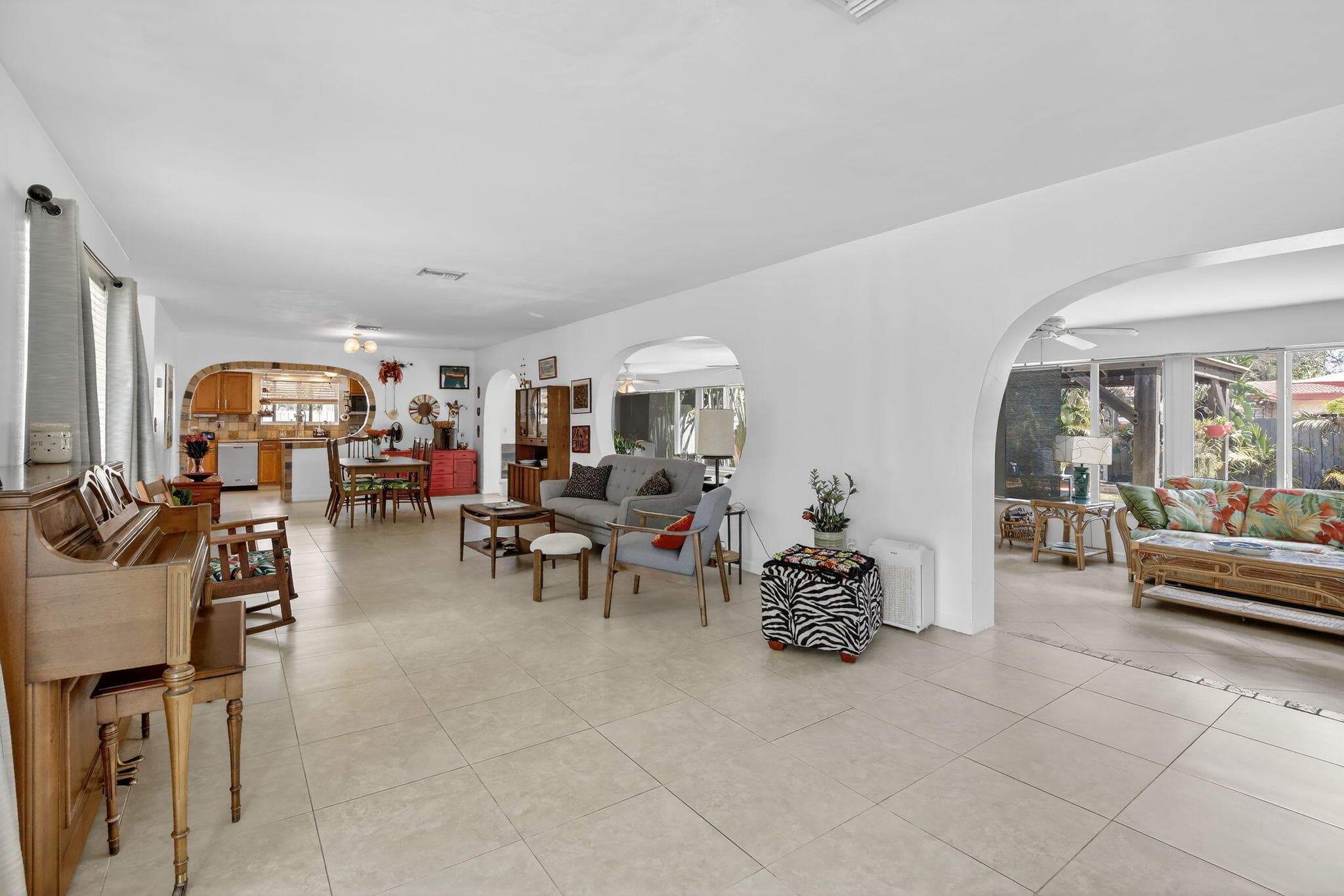 882 Azalea Court, Plantation, FL 33317 — photo 10 of 55