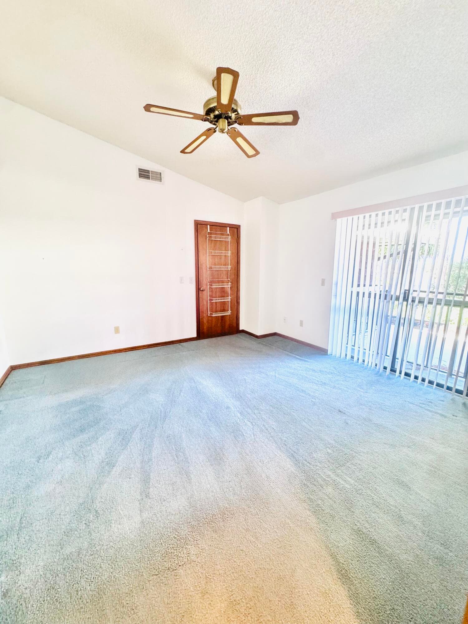 604 SE Castle Court D, Port St. Lucie, FL 34952 — photo 18 of 25