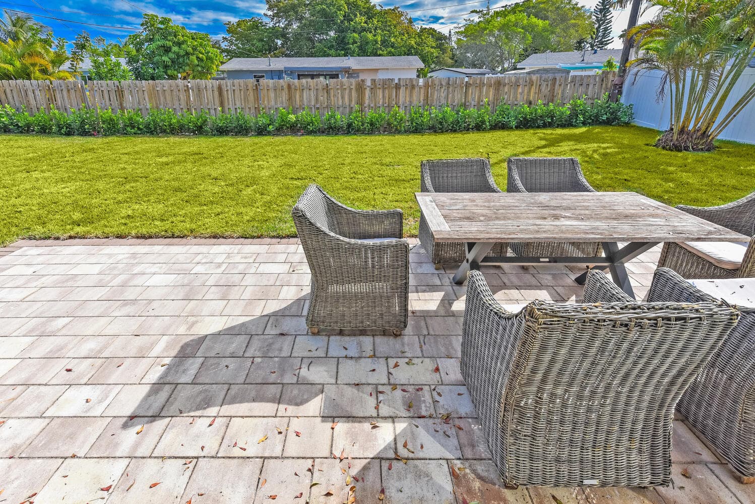 1320 S Deerfield Avenue, Deerfield Beach, FL 33441 — photo 21 of 27
