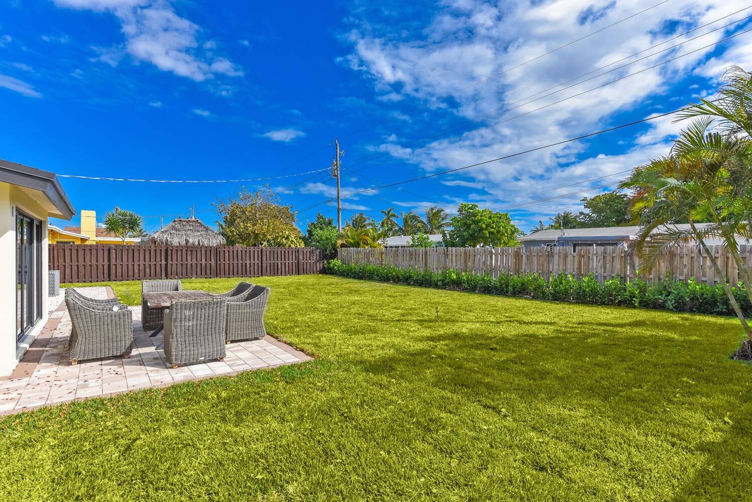 1320 S Deerfield Avenue, Deerfield Beach, FL 33441 — photo 23 of 27