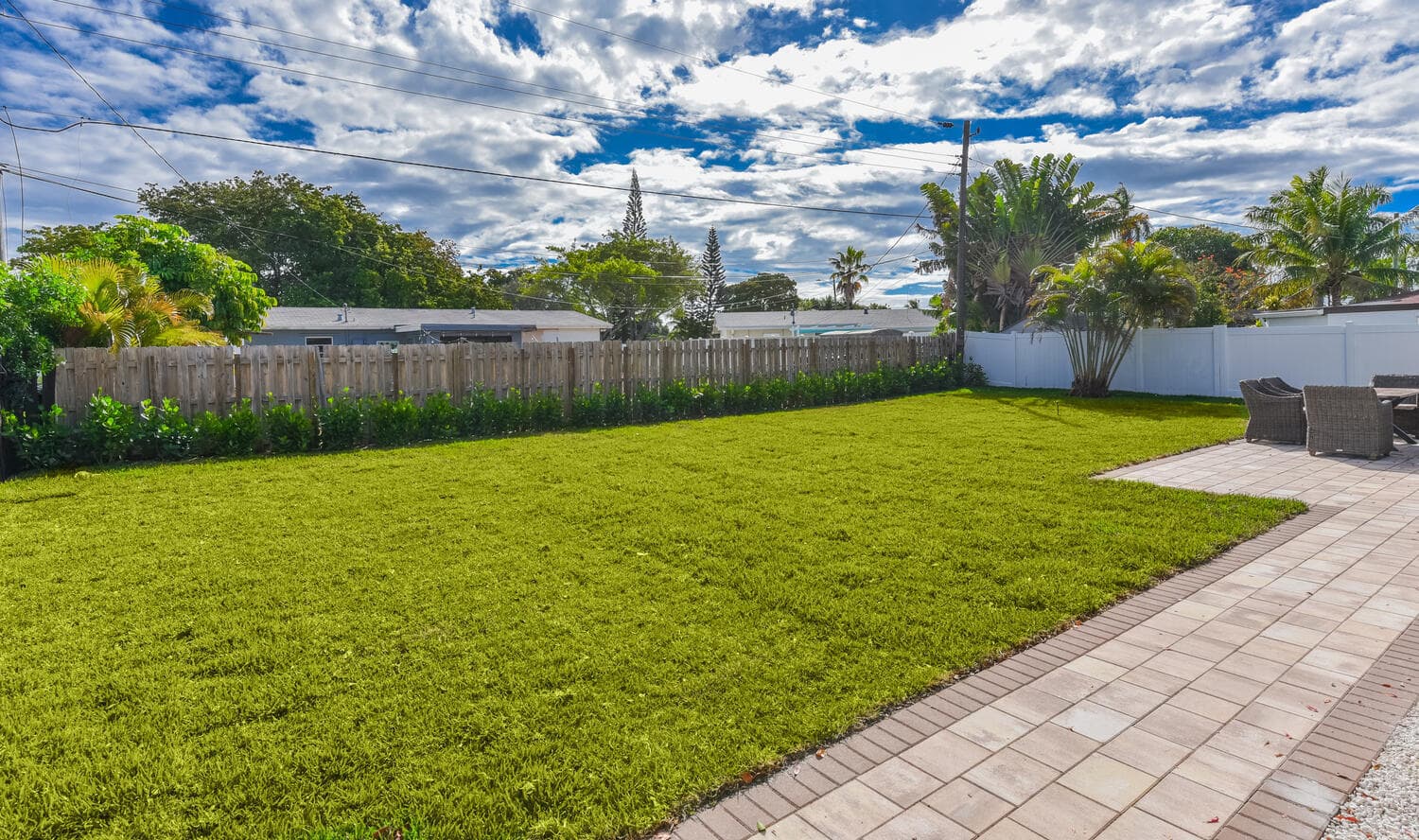 1320 S Deerfield Avenue, Deerfield Beach, FL 33441 — photo 25 of 27