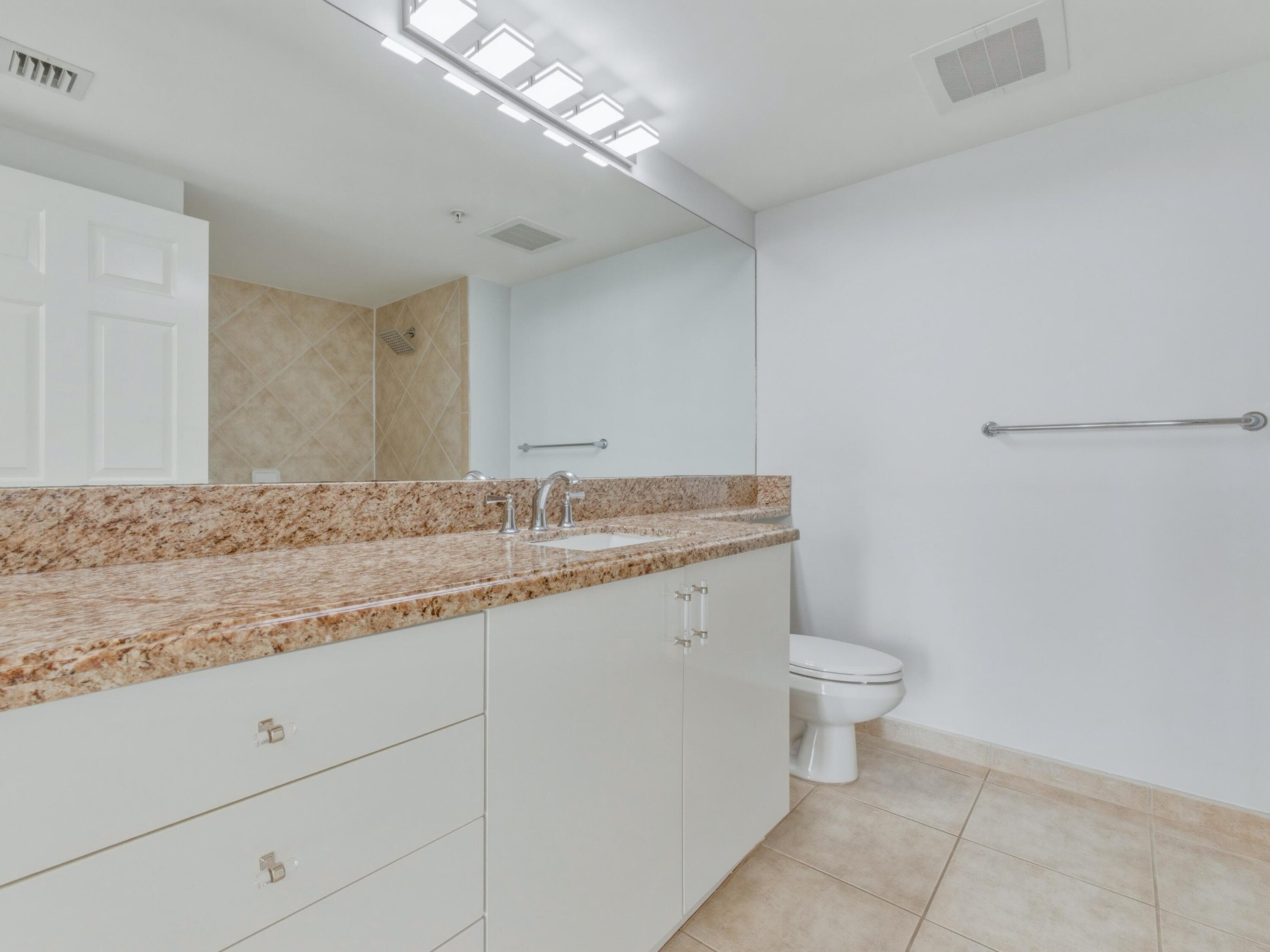 625 Casa Loma Boulevard 1206, Boynton Beach, FL 33435 — photo 28 of 43